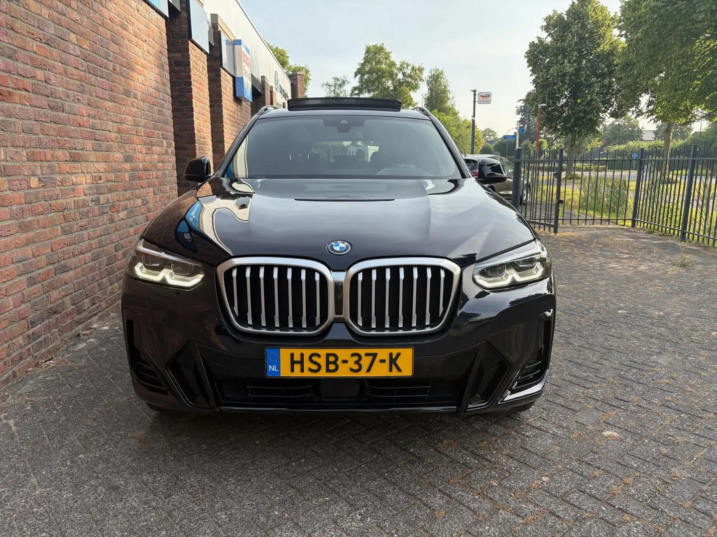 BMW X3 XDrive30e|M-Sport|High Executive|Panoramadak|ACC|3 Zwart - 2