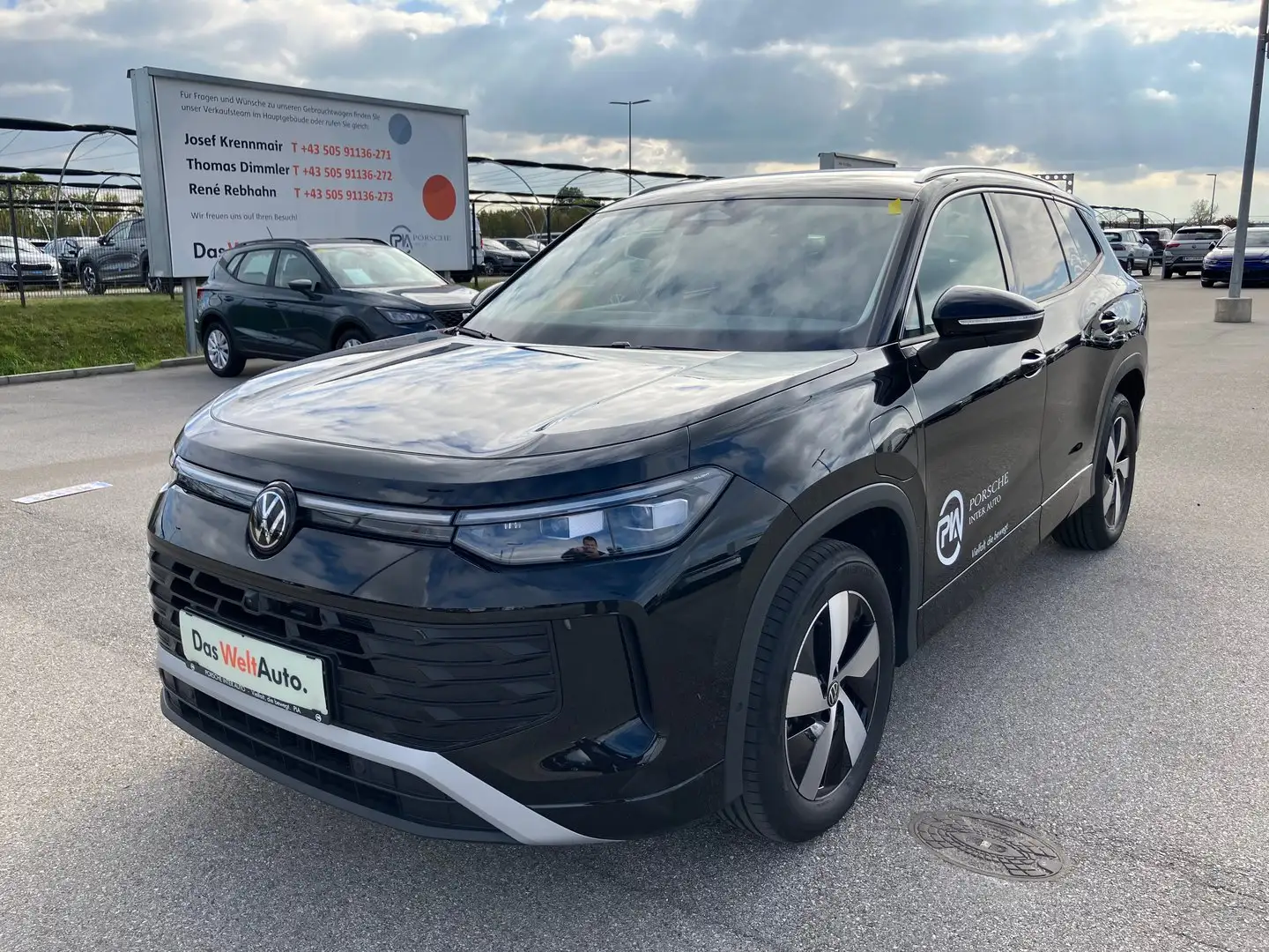 Volkswagen Tayron Friends eHybrid DSG 150kW Schwarz - 1