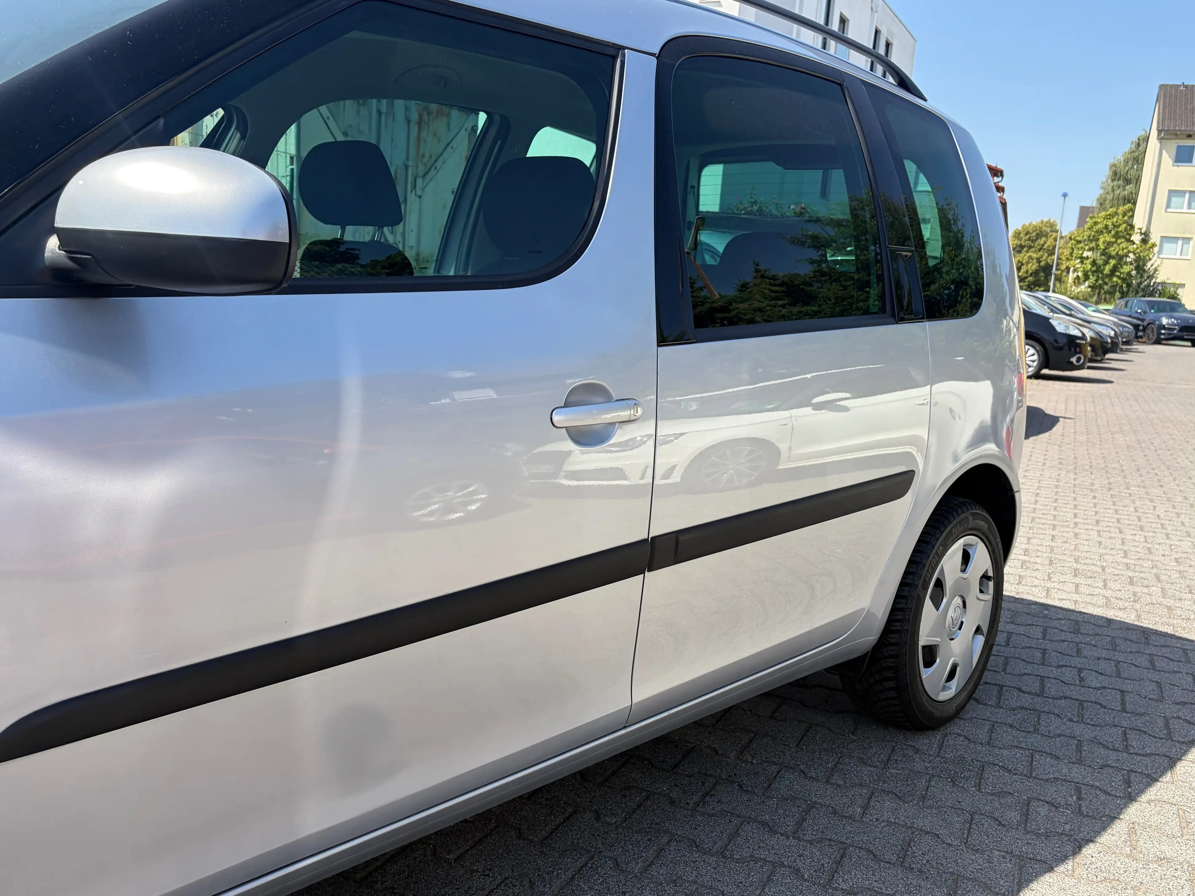 Skoda Roomster Automatik*2.Hand*SHZ*PDC*HU/AU Neu*Klima — photo 4