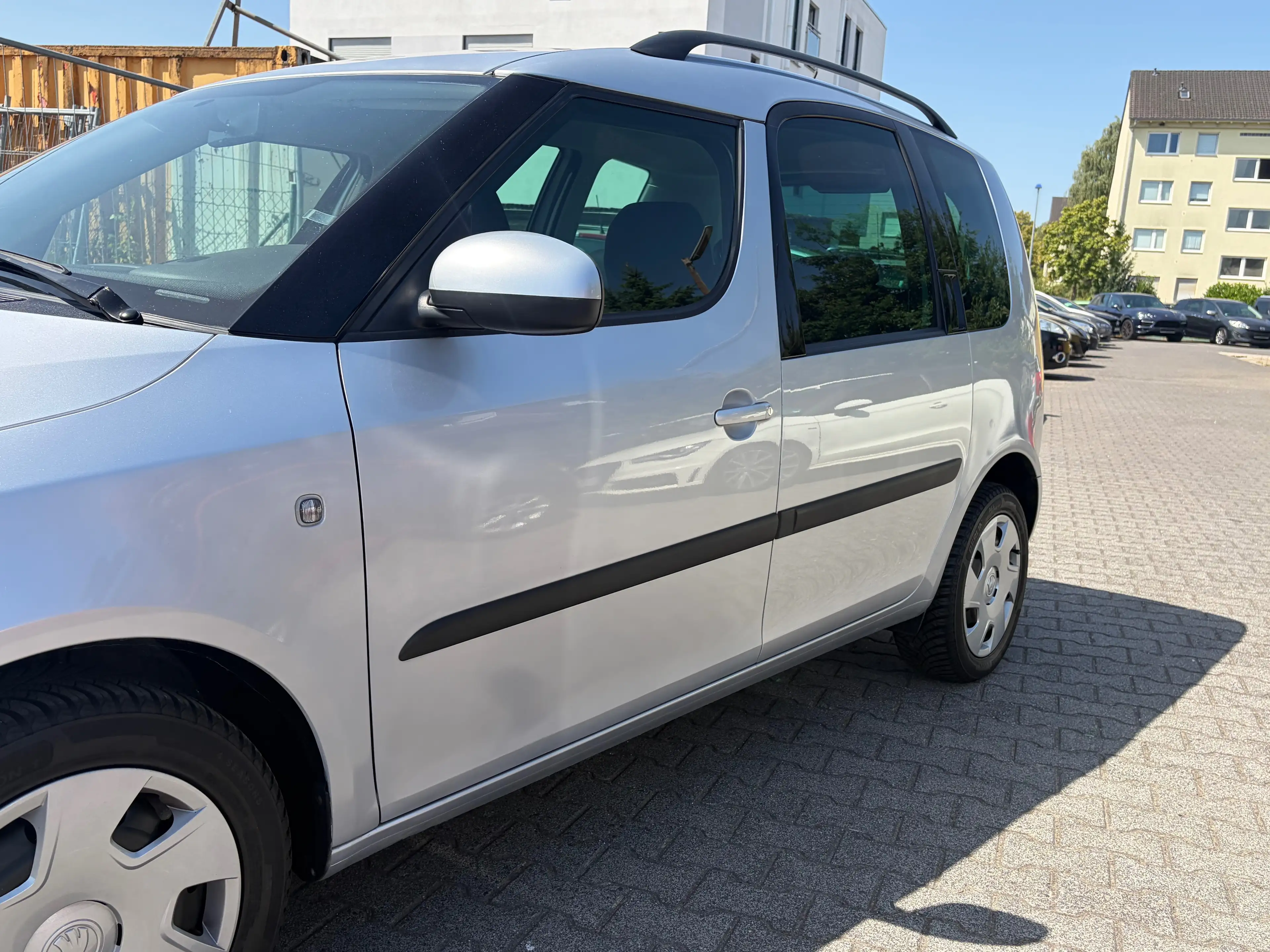 Skoda Roomster Automatik*2.Hand*SHZ*PDC*HU/AU Neu*Klima — photo 3
