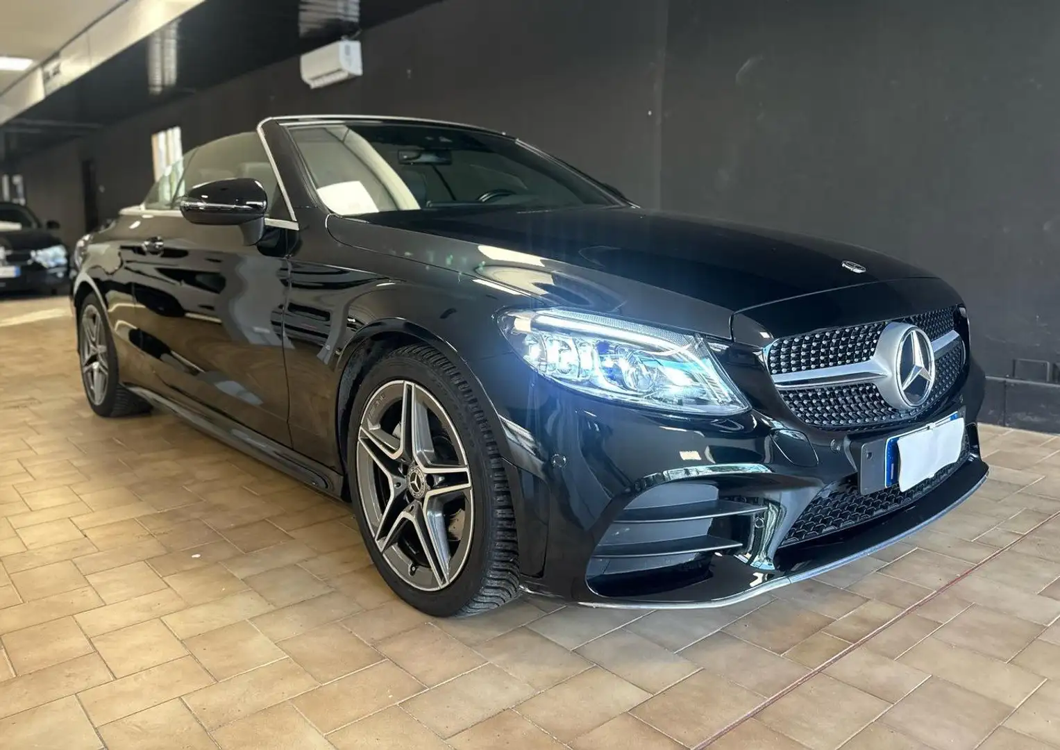 Mercedes-Benz C 220 C Cabrio 220 d Premium Plus auto Nero - 1