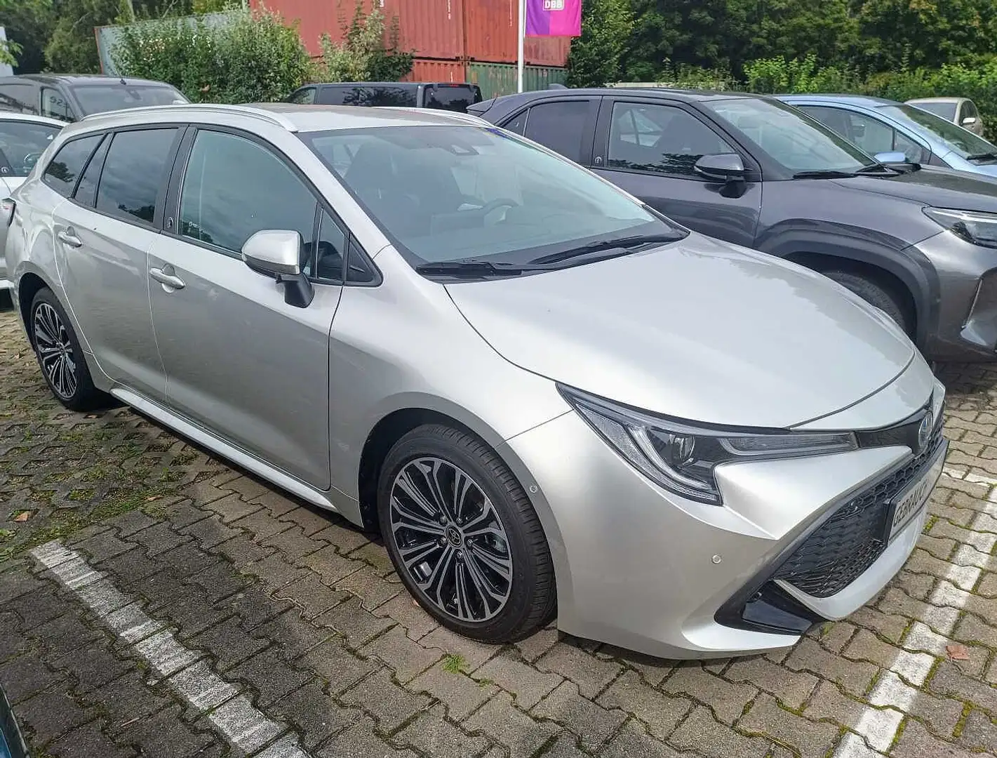 Toyota Corolla Touring Sports Hybrid 1.8 Team D Argent - 1