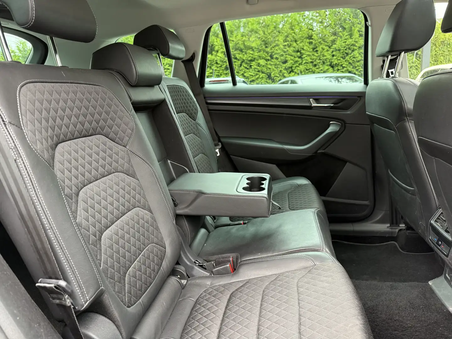 Skoda Kodiaq 1.5 TSi 150pk ACT Style 5p., Pano | Camera | Trekh Grijs - 2