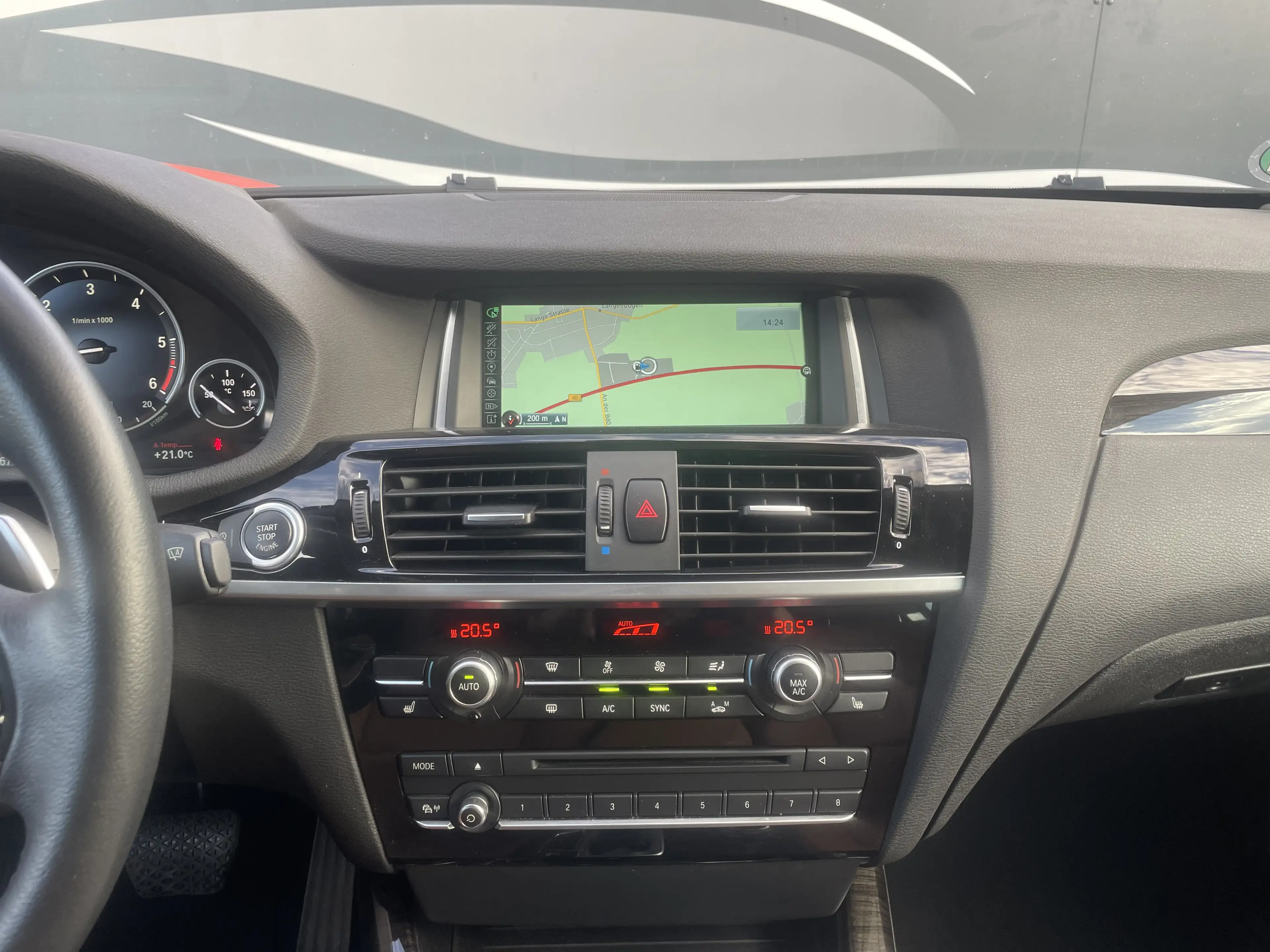BMW X4 xDrive 30 d — photo 14