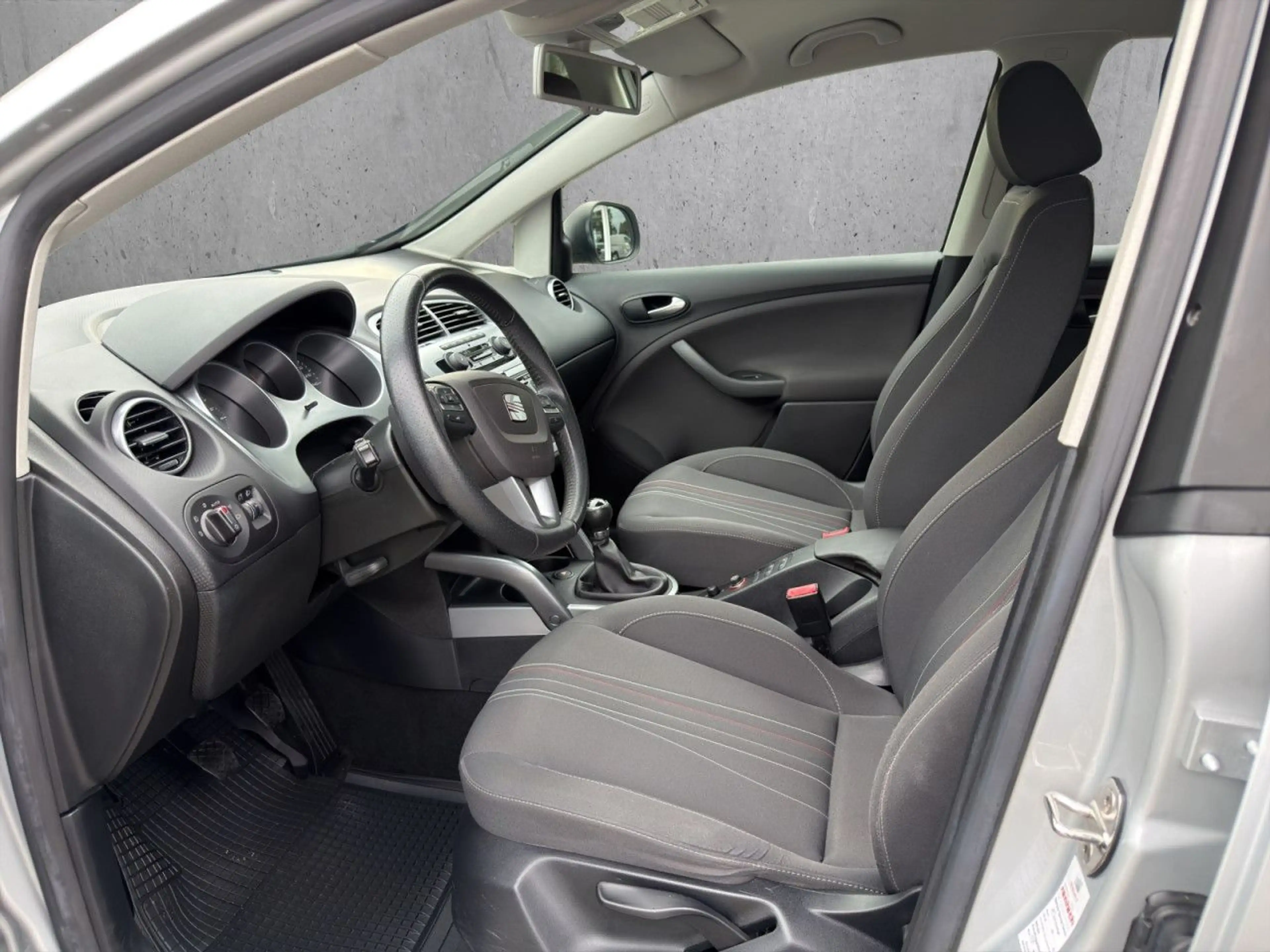 SEAT Altea Style Copa Ecomotive/PDC/Navi/BT Bluetooth — photo 12