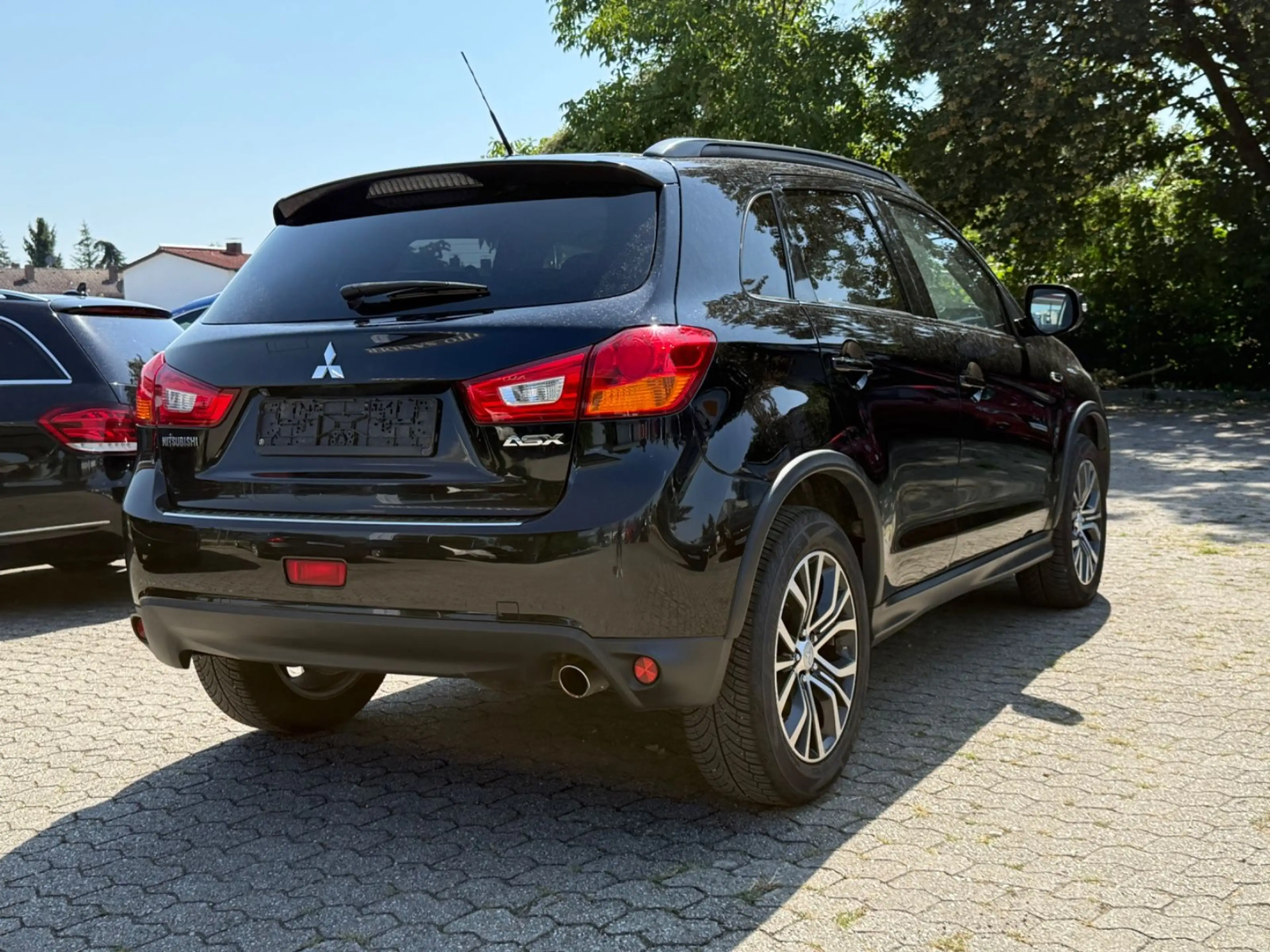 Mitsubishi ASX 2.2 DI-D 4WD Automatik — photo 5