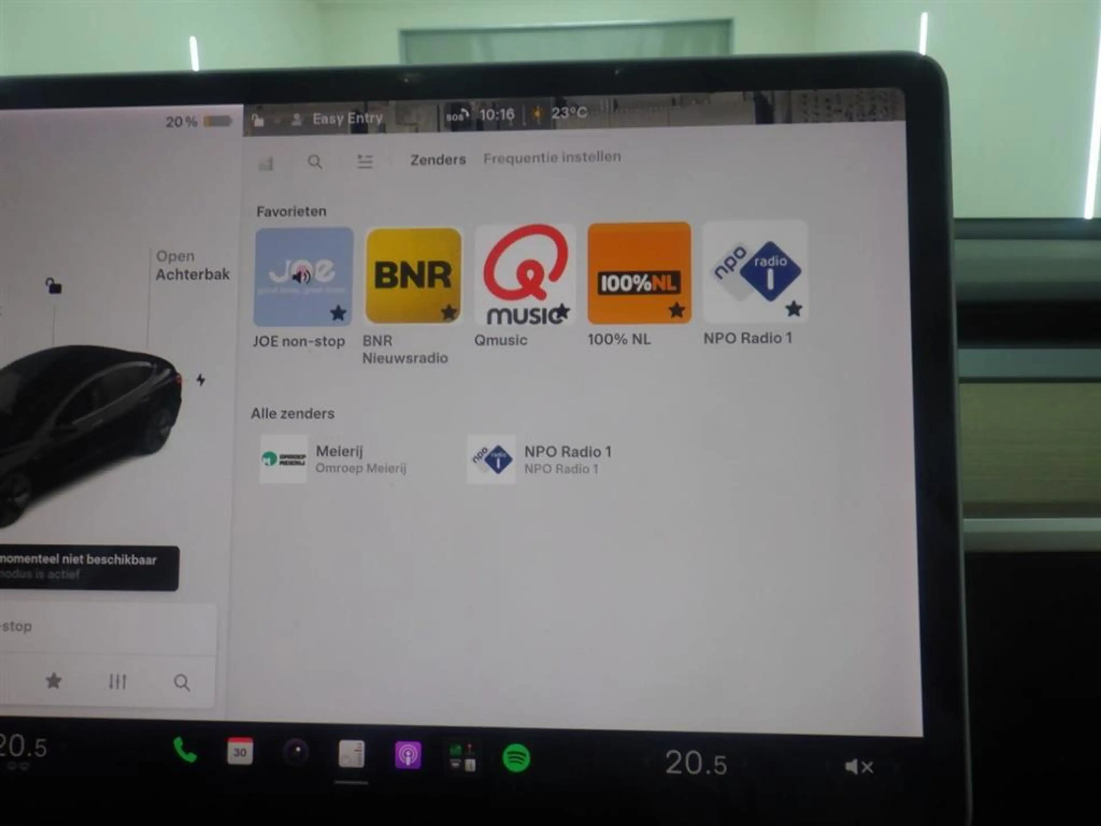 Tesla Model 3 Standard RWD Plus 60 kWh Trekhaak — photo 11