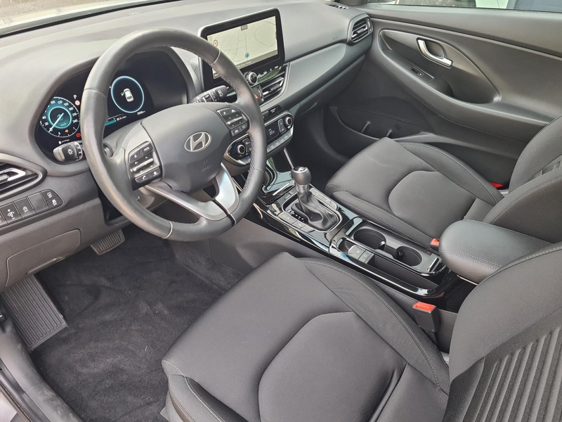 Hyundai i30 Kombi Advantage cw vAHK Navi LED DAB Kamera Win... — photo 10