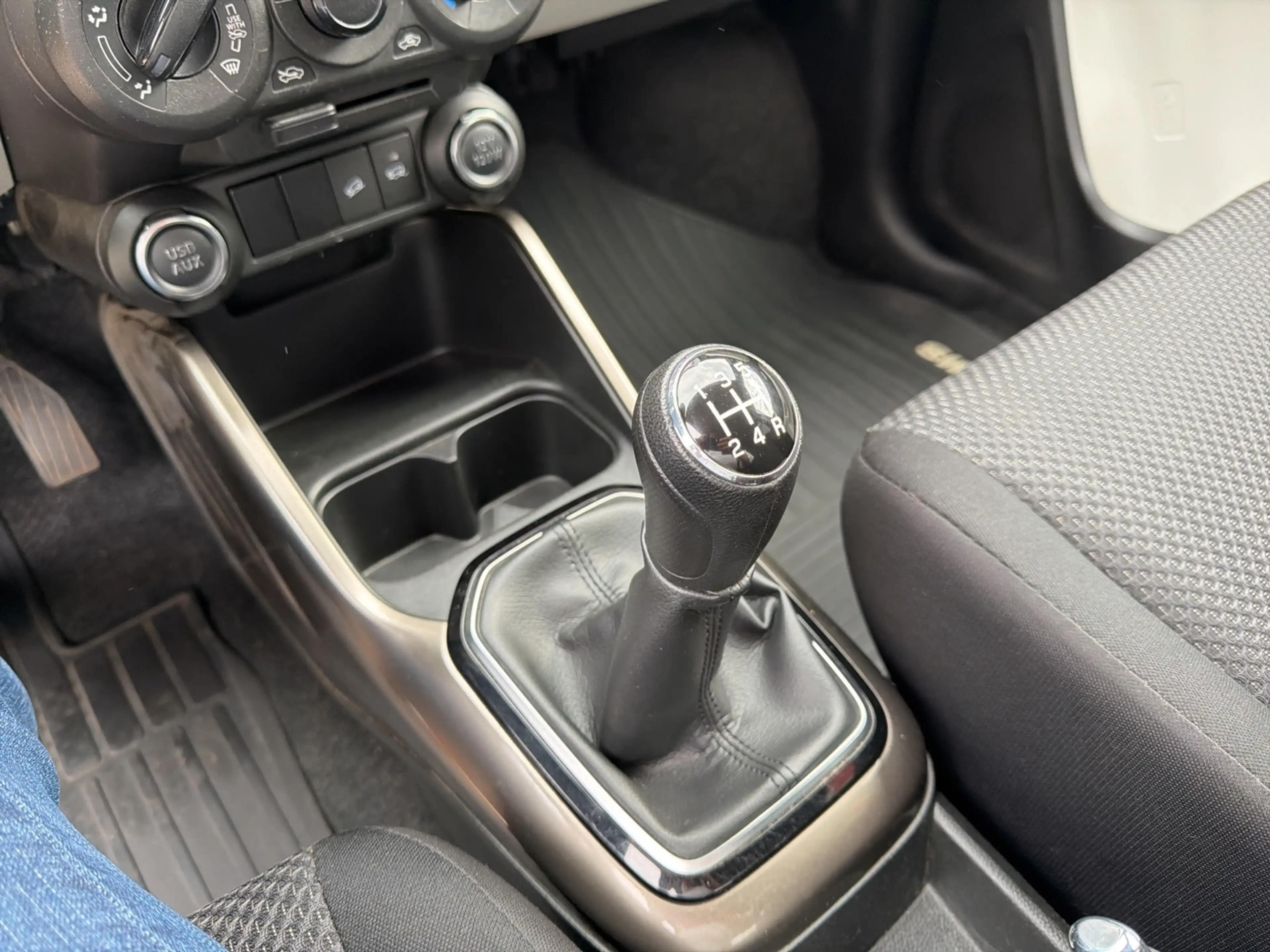 Suzuki Ignis 1.2 90PS Comfort Allgrip 4x4 — photo 12