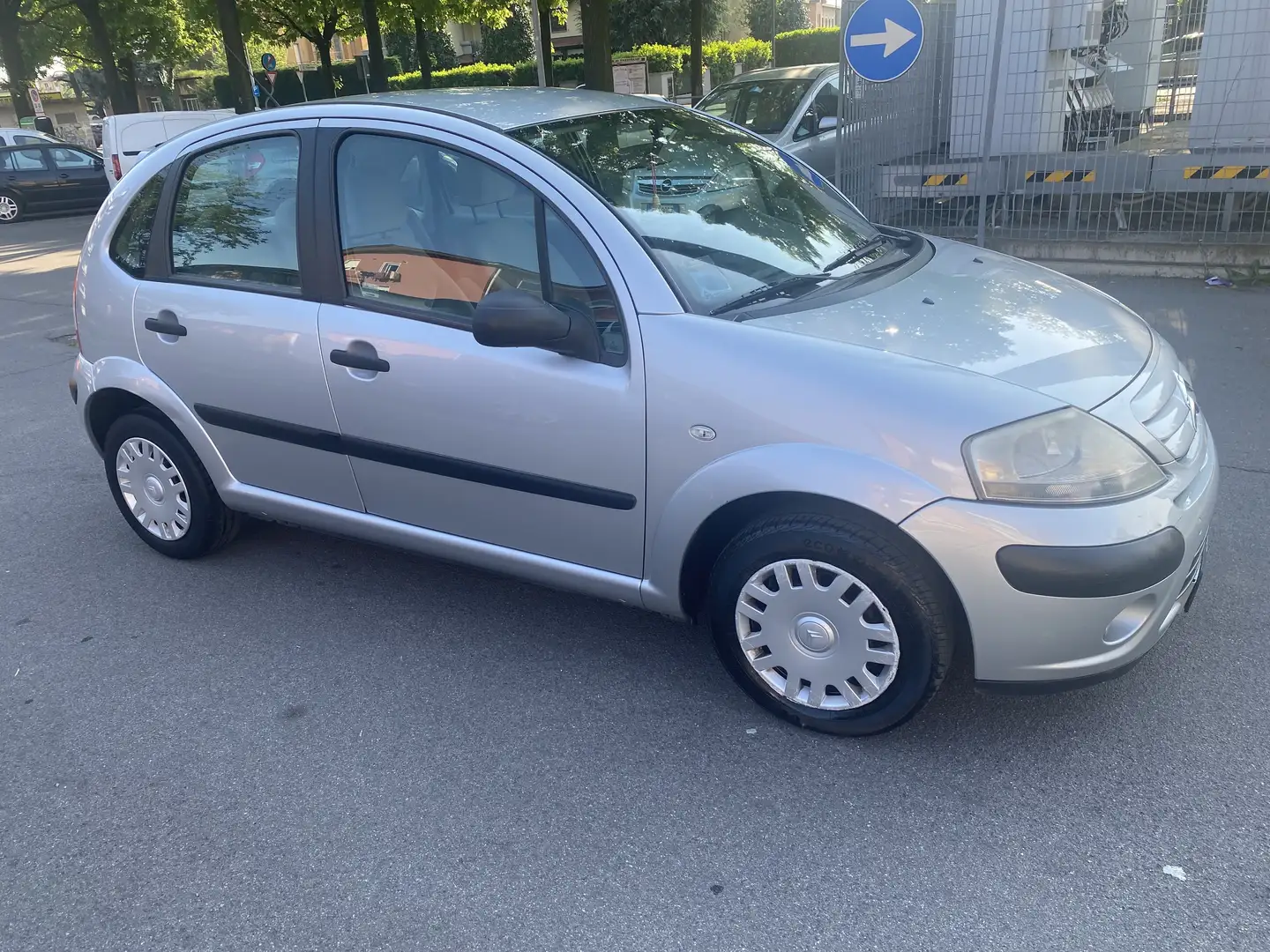 Citroen C3 1.1 Ideal (classique) NEOPATENTATI Argento - 2