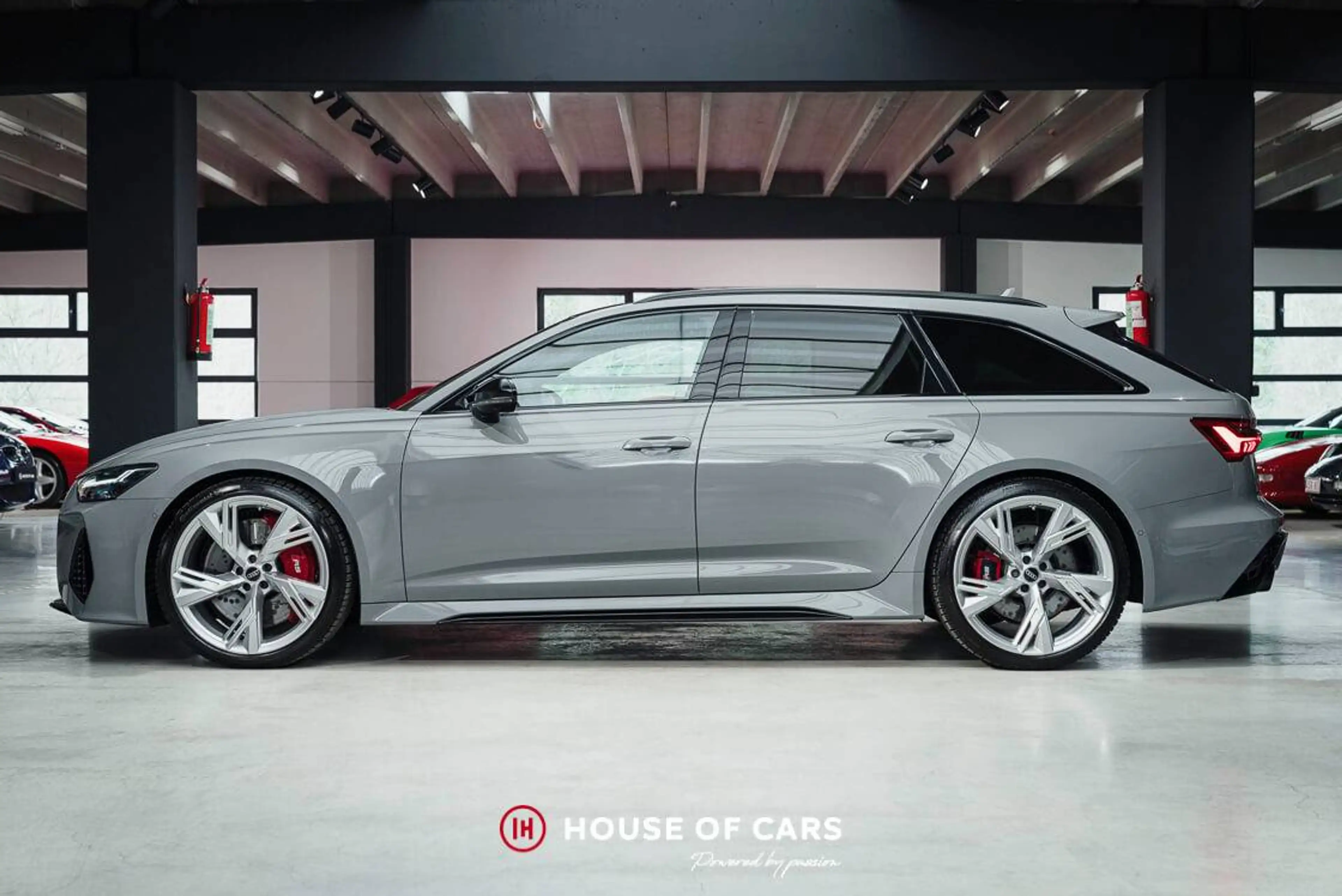 Audi RS6 C8 Avant - Belgian car - Nardo Grey — photo 10