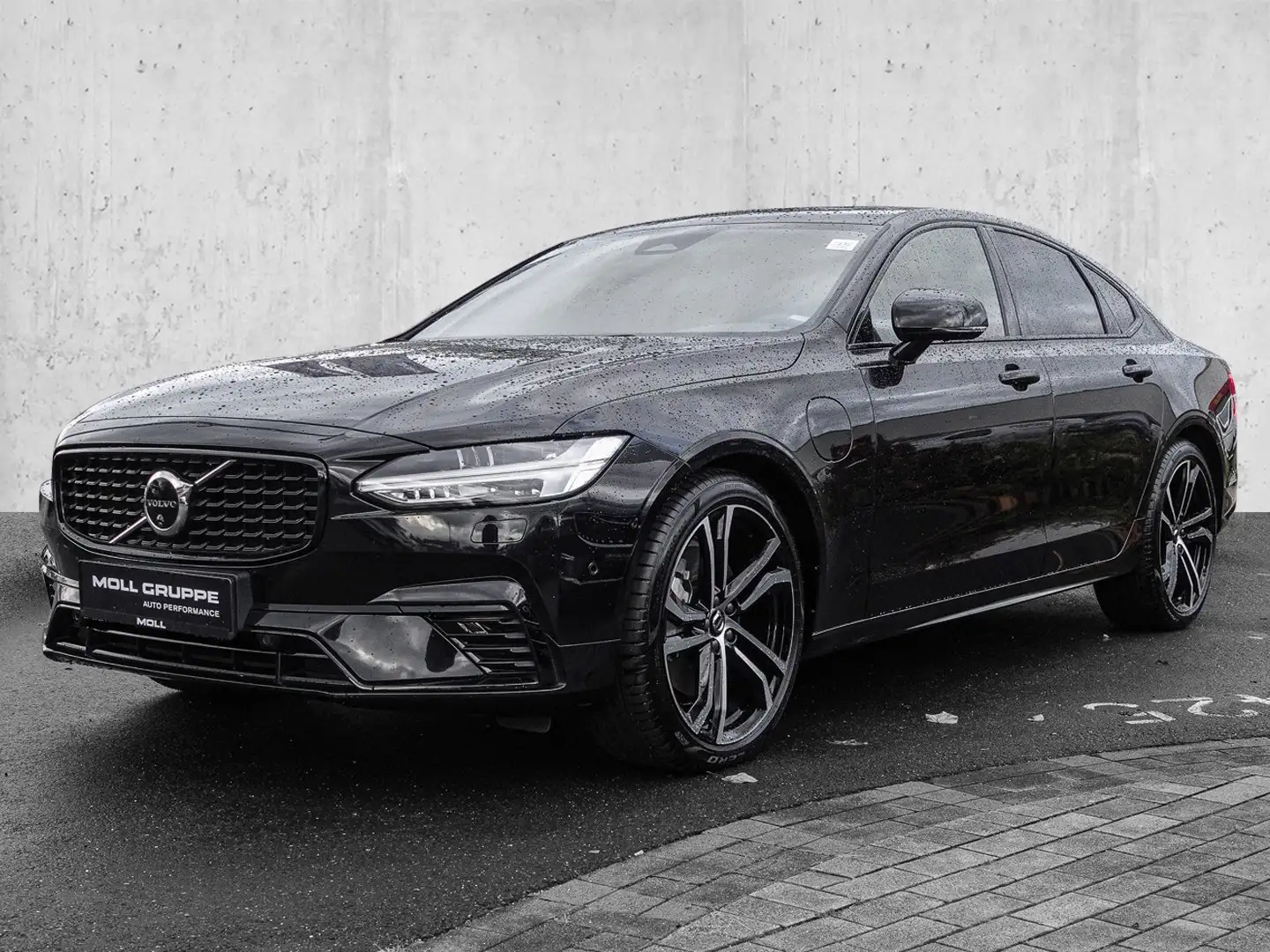 Volvo S90 T8 Twin Engine AWD Plus Dark 4xSHZ ACC AUT Schwarz - 2