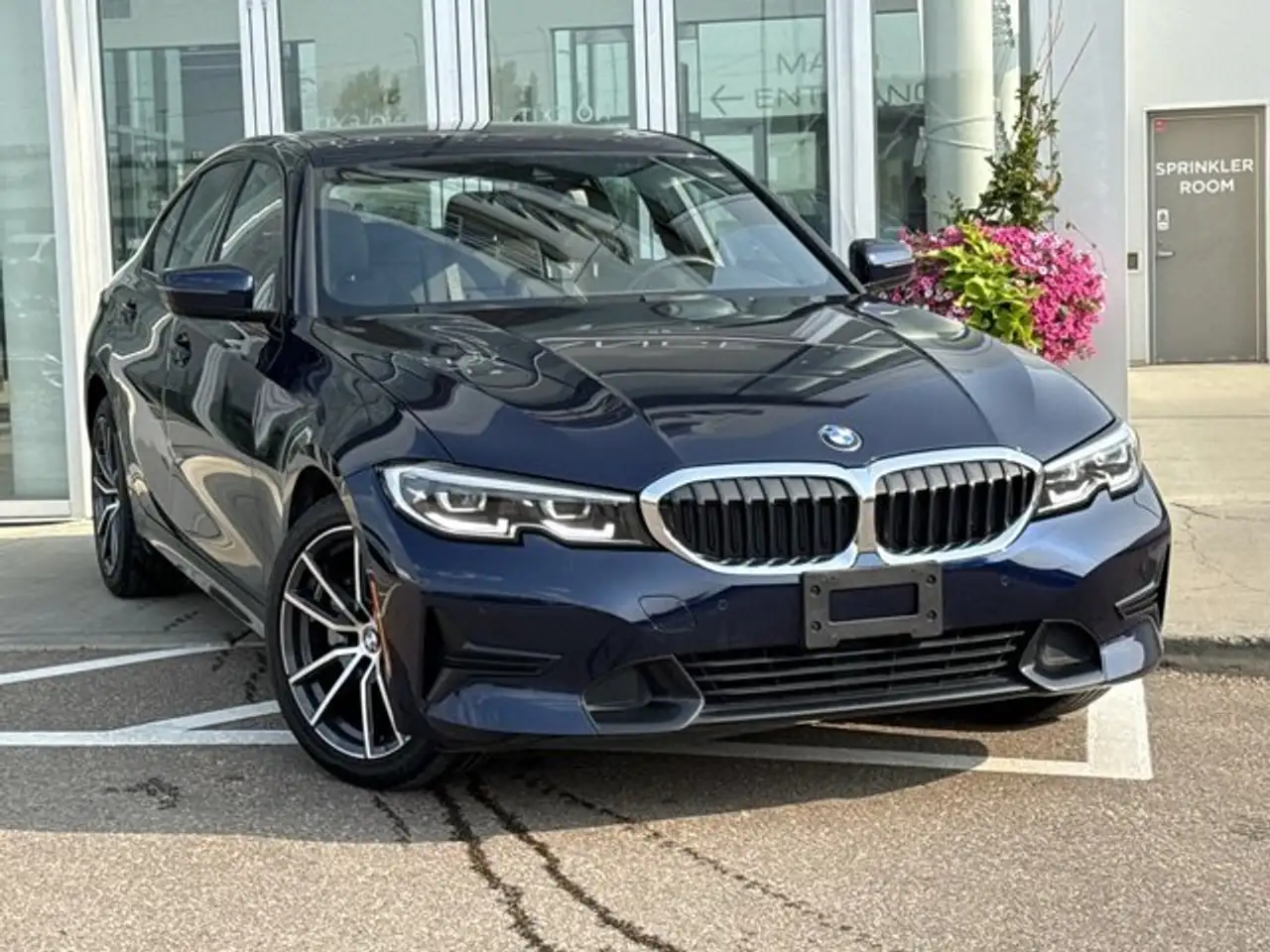 BMW 3 Series photo BMW 3 Series