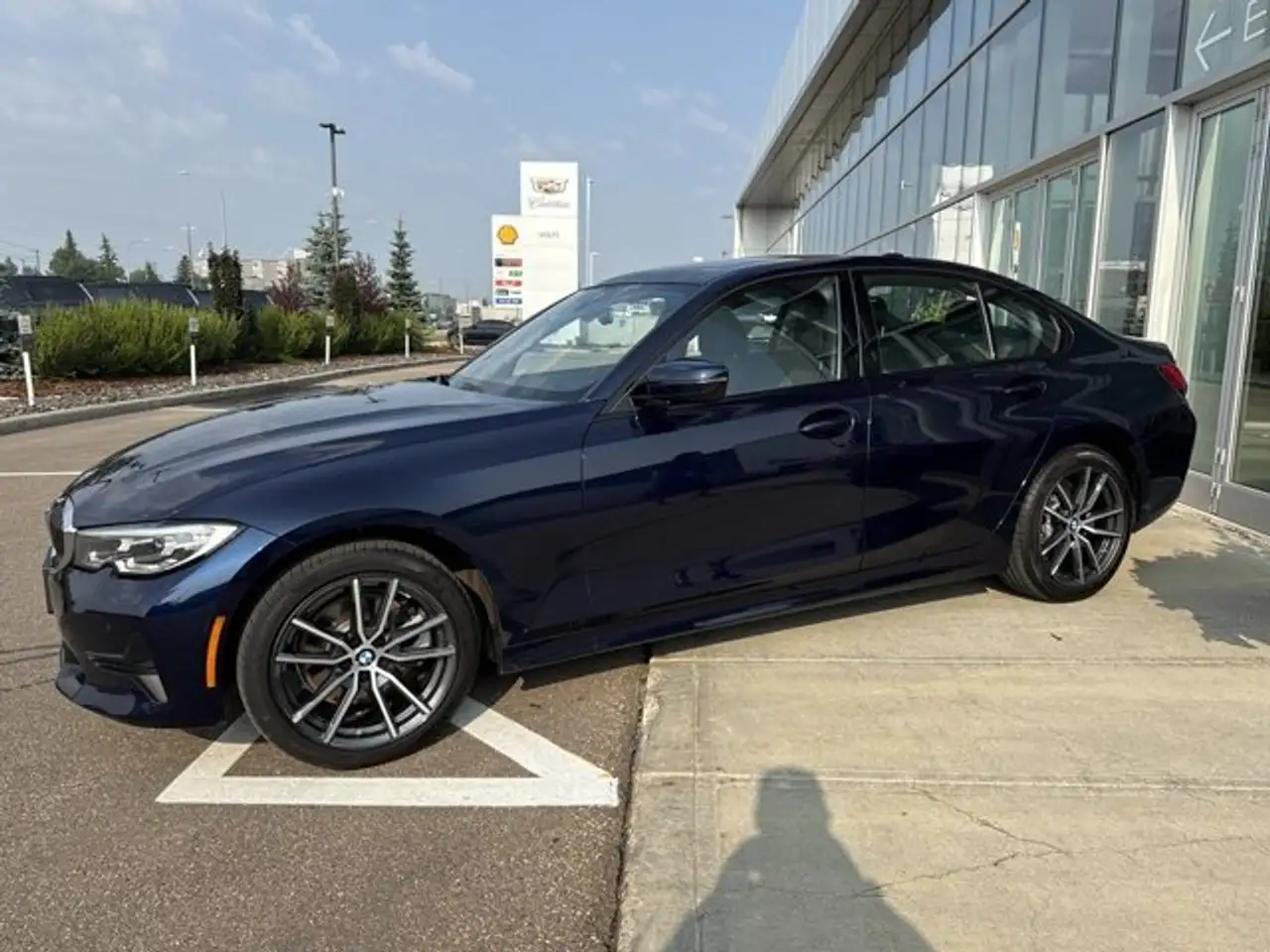 BMW 3 Series photo BMW 3 Series
