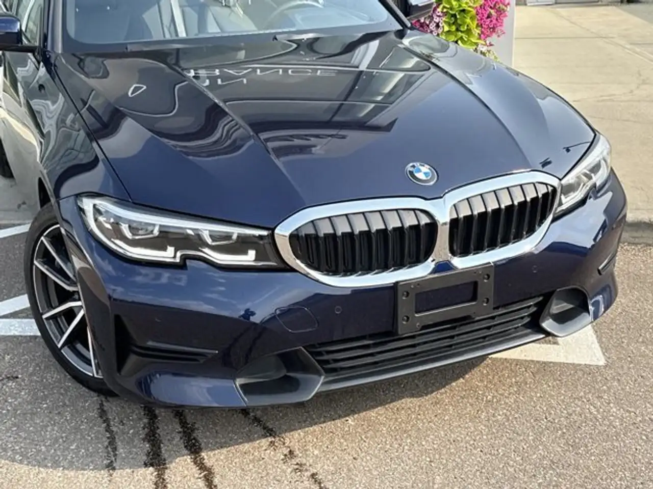 BMW 3 Series photo BMW 3 Series
