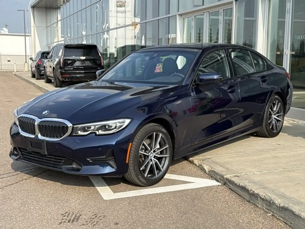 BMW 3 Series photo BMW 3 Series