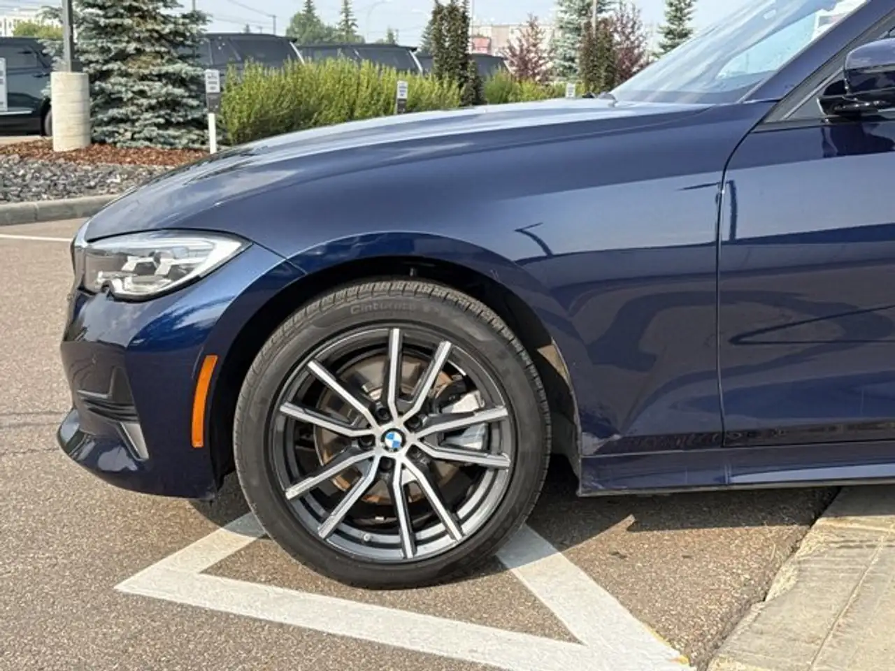 BMW 3 Series photo BMW 3 Series