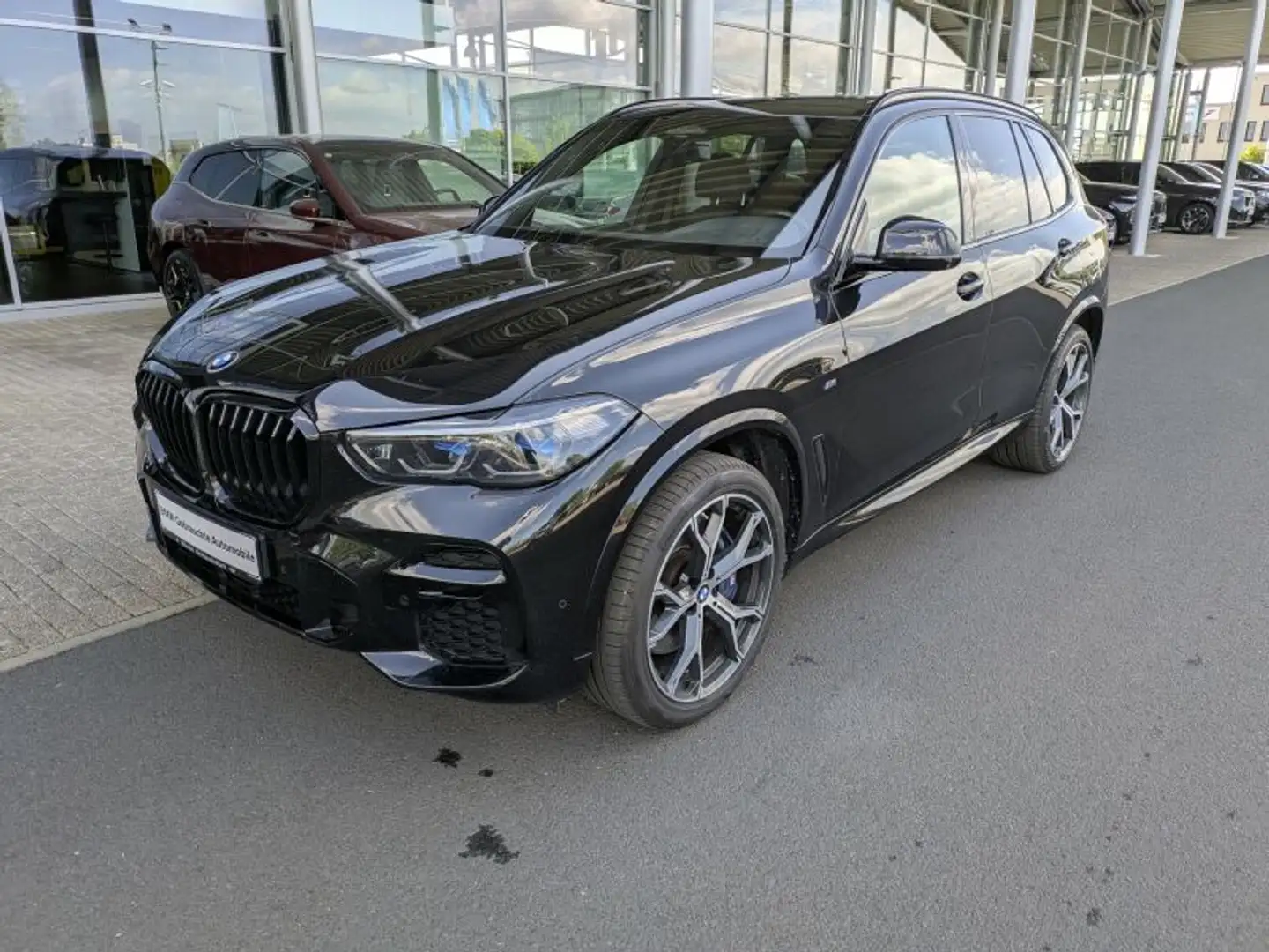 BMW X5 xDrive40d M Sport Standheizung. Softclose. Schwarz - 2