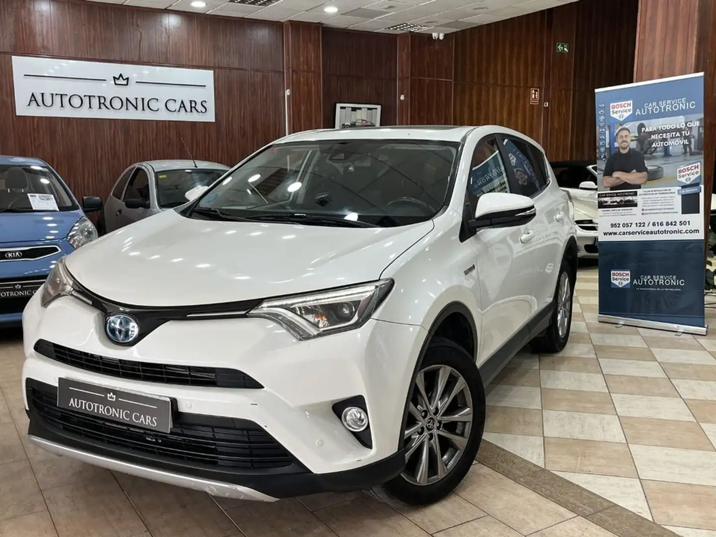 Toyota RAV4 2.5 hybrid AWD Executive Blanco - 1