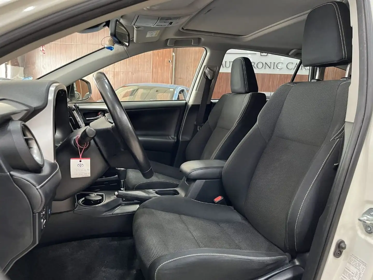 Toyota RAV4 2.5 hybrid AWD Executive Blanco - 2