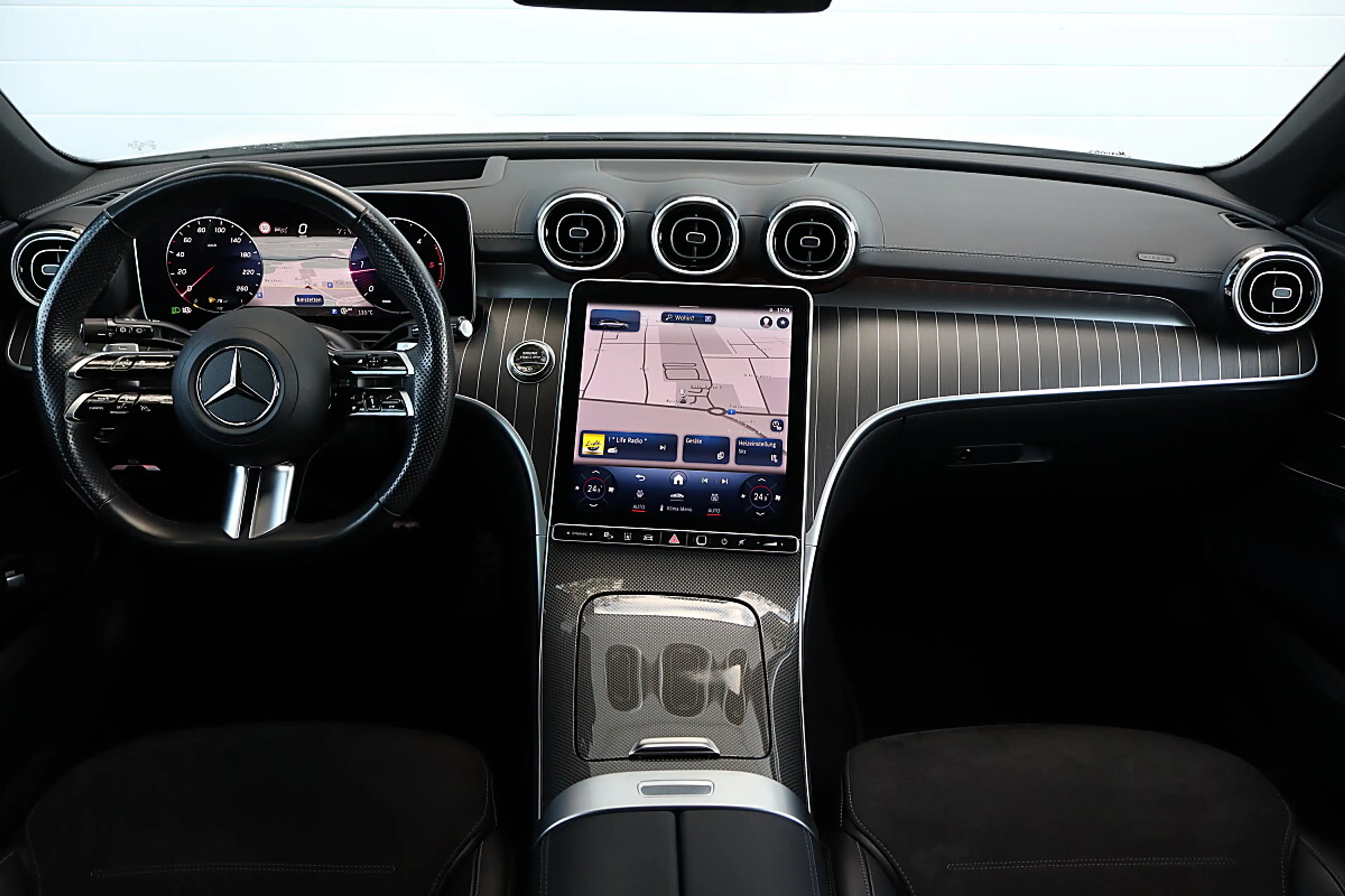 Mercedes-Benz C 220 d AMG | 4Matic|PANO|AHK|360°|Soundsystem — photo 14