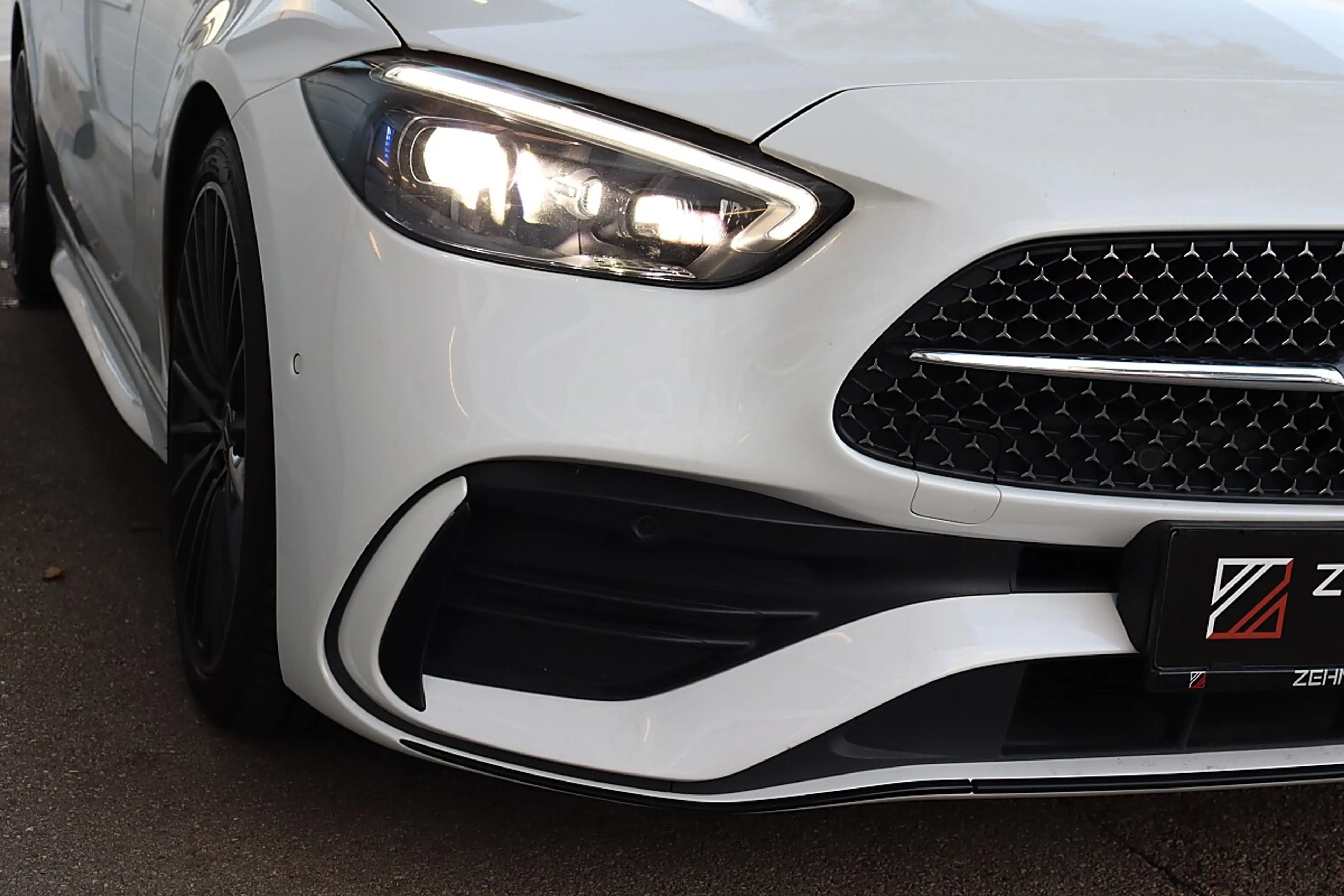 Mercedes-Benz C 220 d AMG | 4Matic|PANO|AHK|360°|Soundsystem — photo 10
