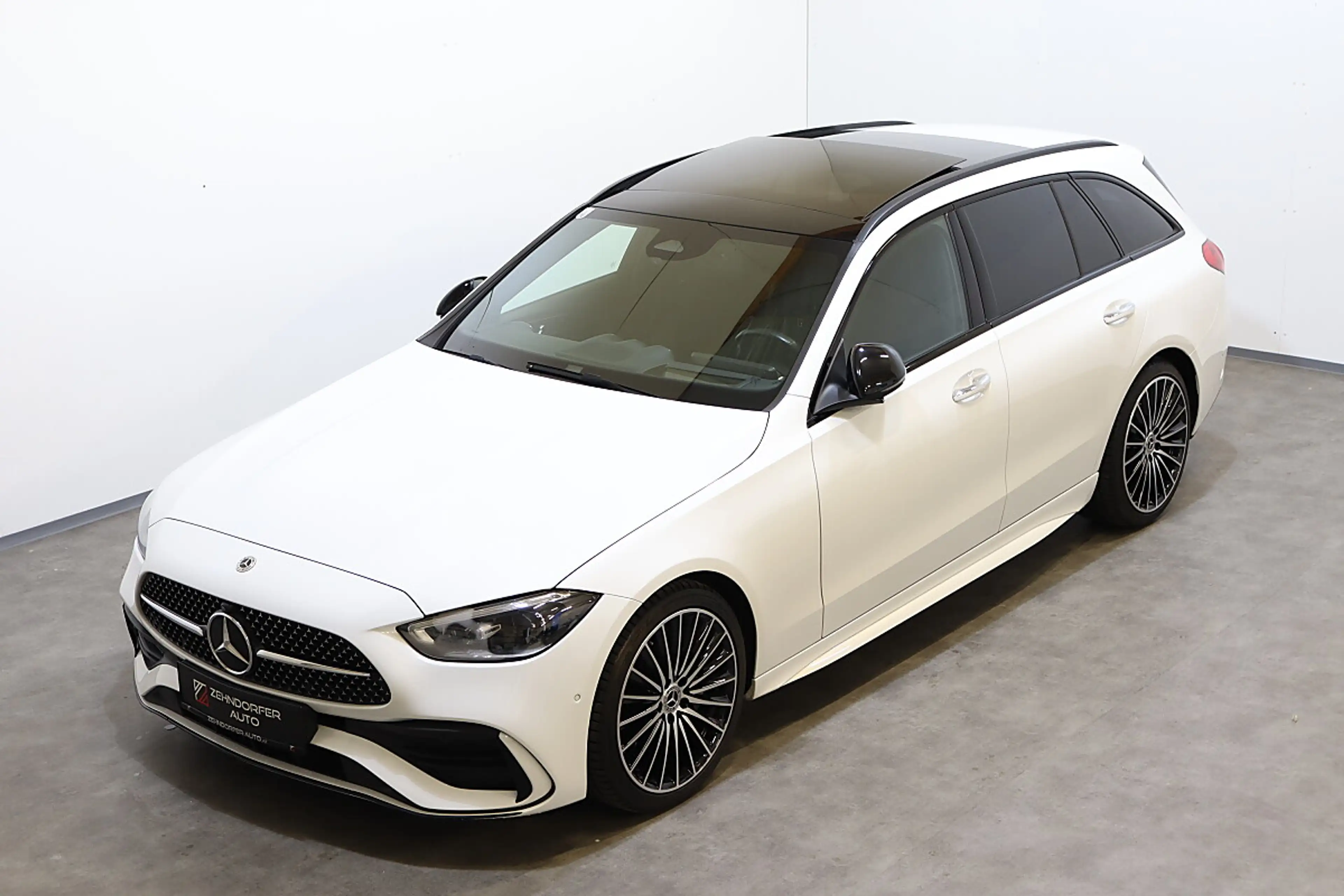 Mercedes-Benz C 220 d AMG | 4Matic|PANO|AHK|360°|Soundsystem — photo 9