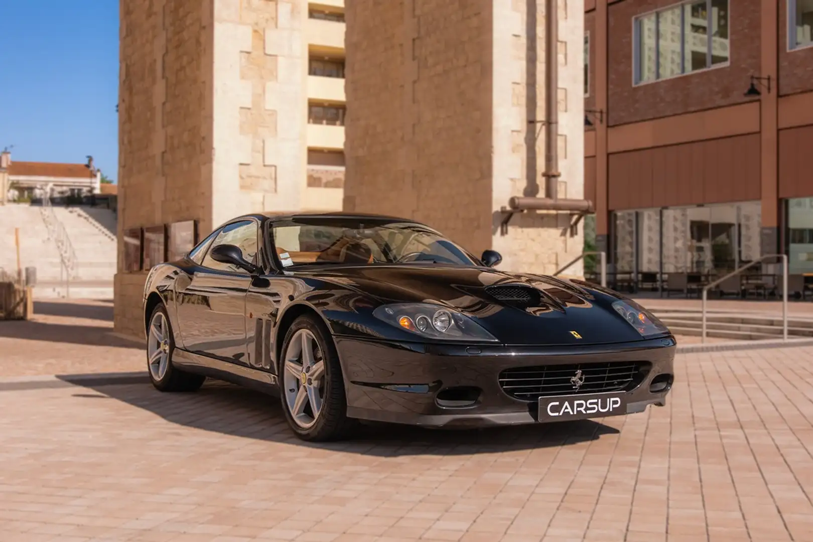 Ferrari 575 Maranello Schwarz - 1