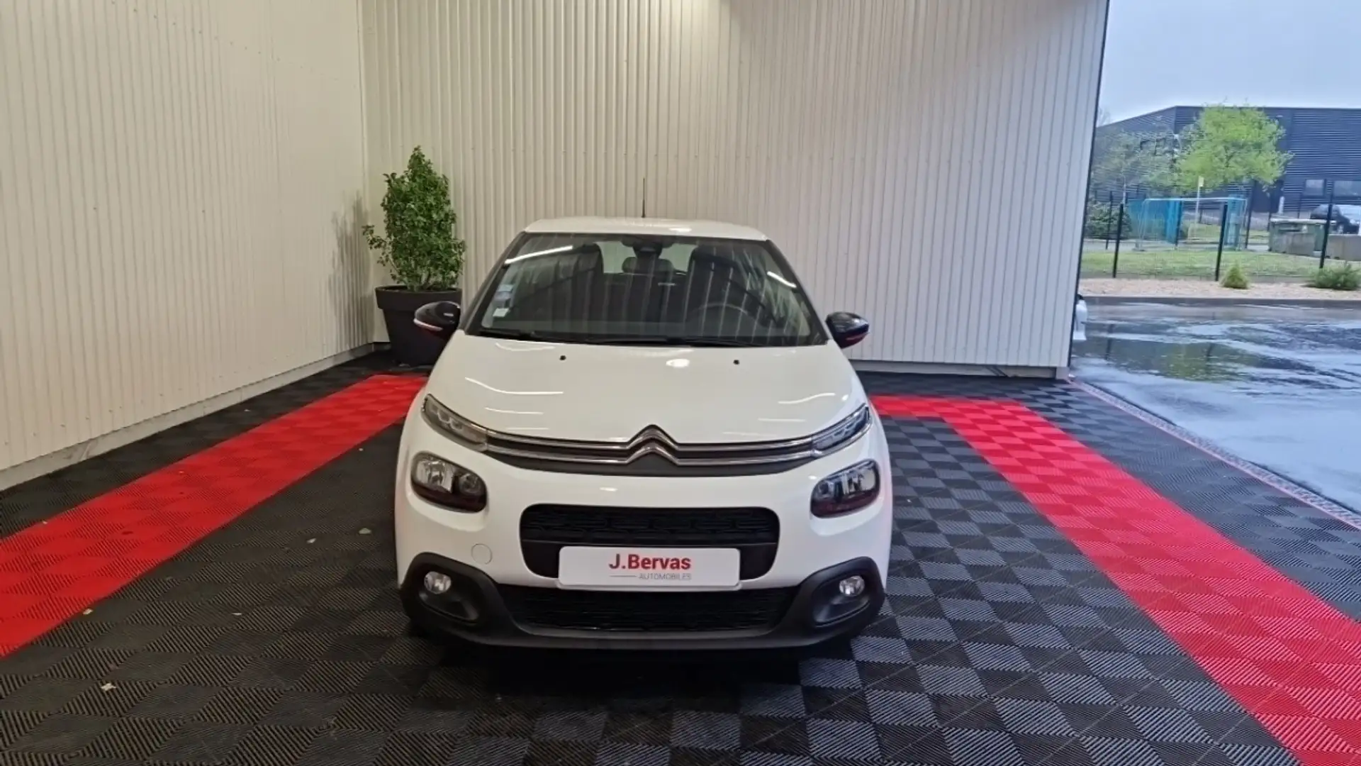 Citroen C3 puretech 82 feel business Blanc - 2