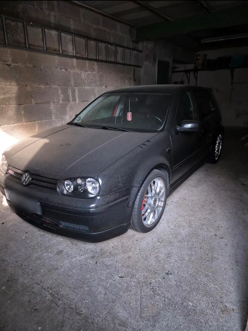 Volkswagen Golf GTI 1.8 Turbo Rouge - 1