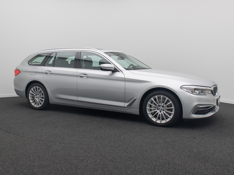 BMW 530 LuxuryLine Panoram 360°HUD HiFi DisplKey — photo 4