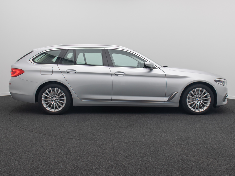 BMW 530 LuxuryLine Panoram 360°HUD HiFi DisplKey — photo 5