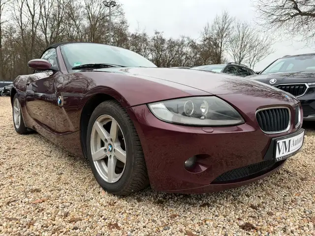 BMW Z4 view 3