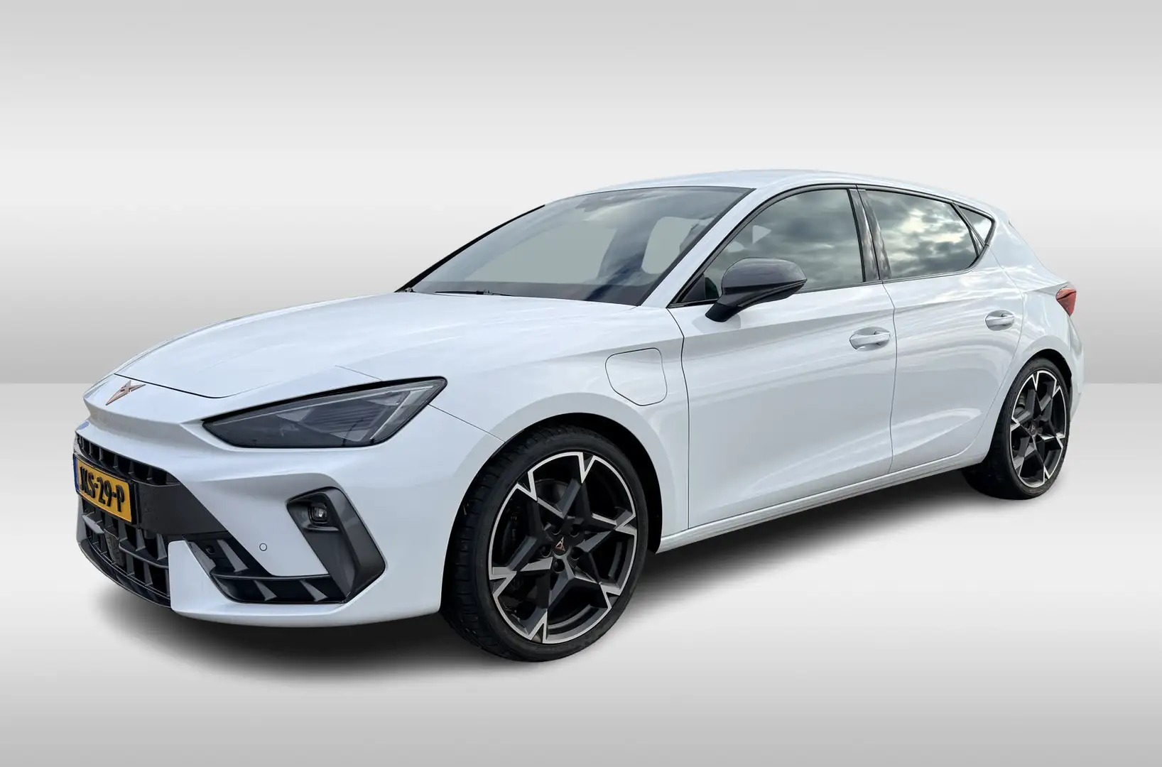 CUPRA Leon 1.5 TSI e-Hybrid VZ 272 PK Extreme 200kW Full Hybr Wit - 1