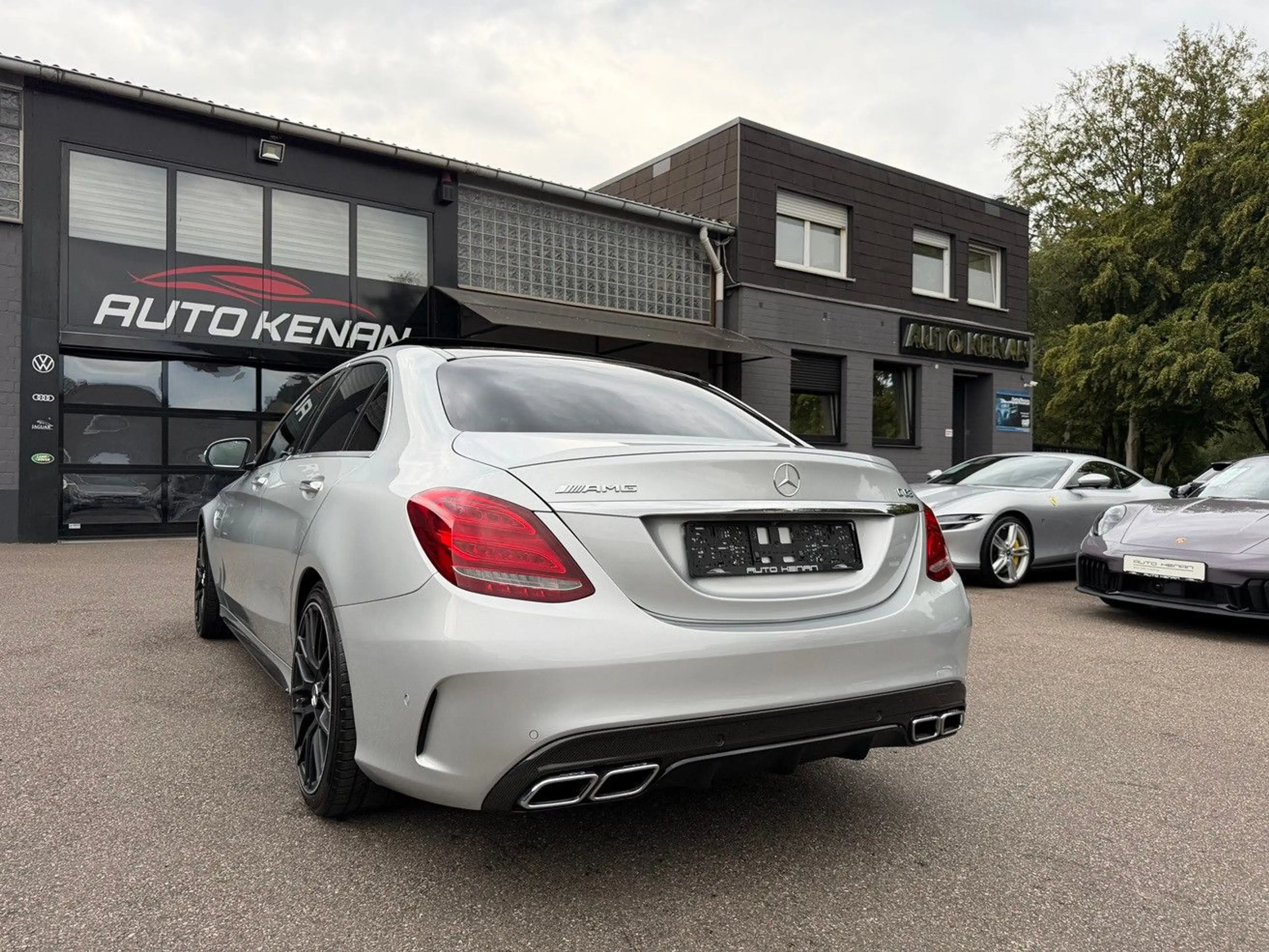 Mercedes-Benz C 63 AMG *DRIVERS/PERF.AGA/CARBON/DTR+/PANO/HUD* — photo 15