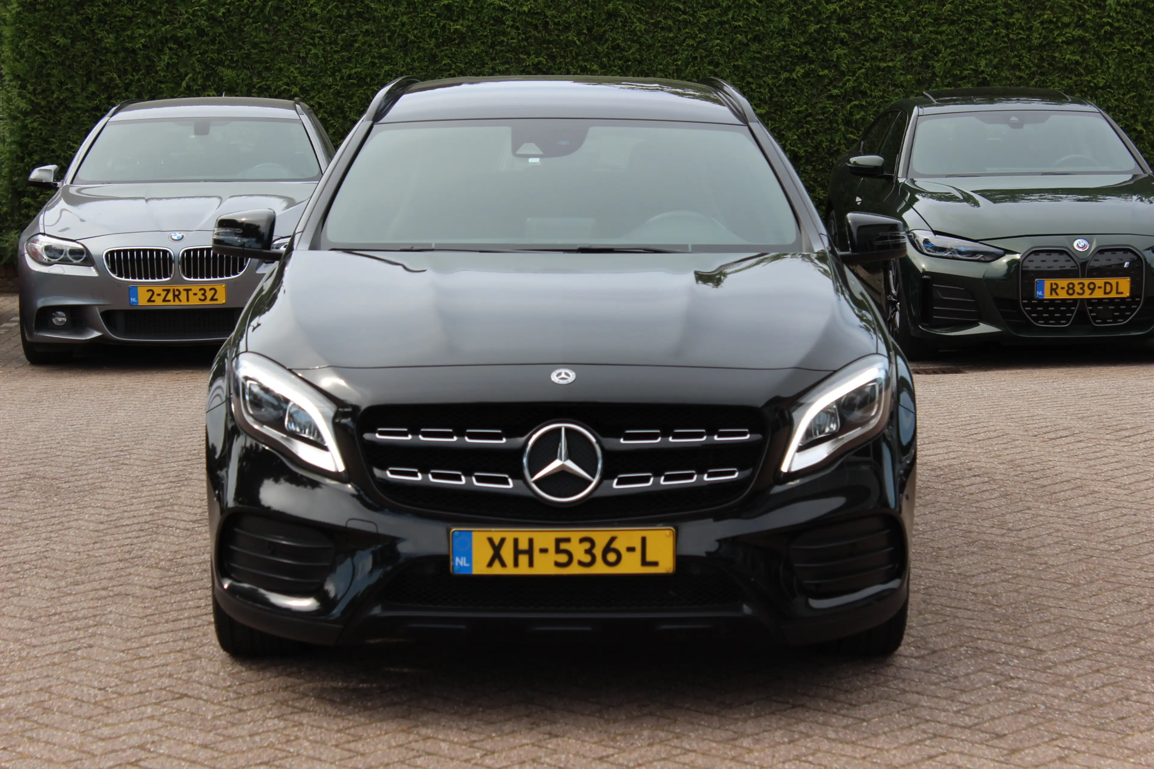 Mercedes-Benz GLA 180 Business Solution AMG Night Upgrade / Camera / App — photo 8