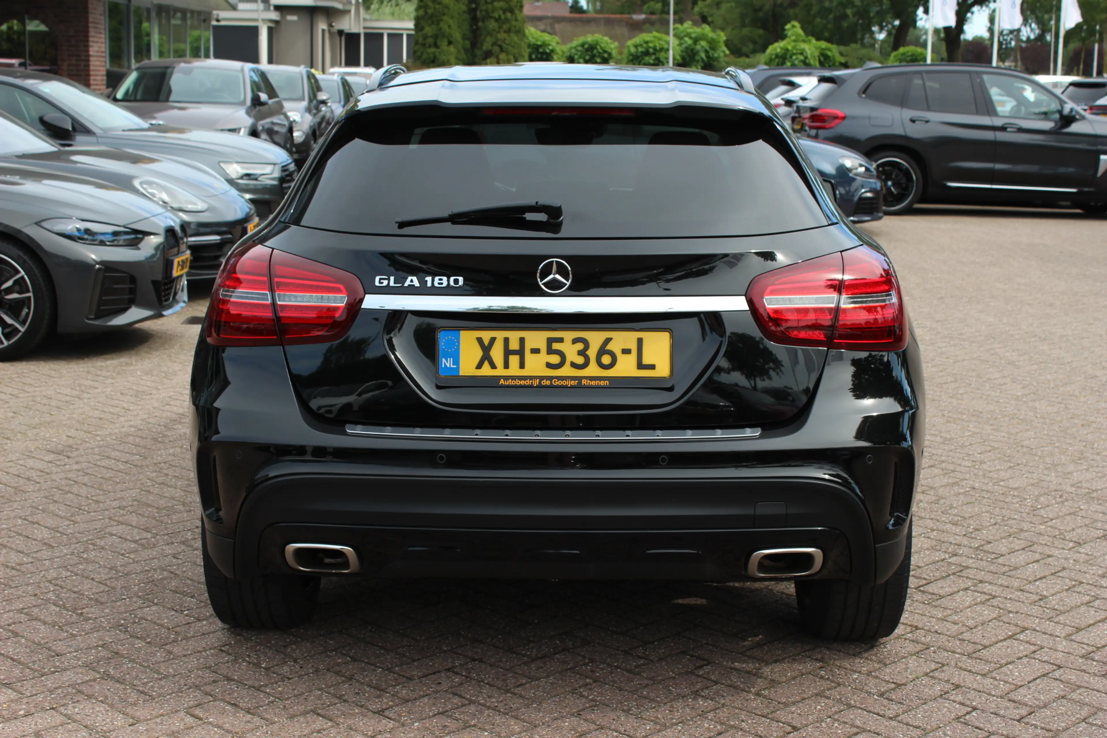 Mercedes-Benz GLA 180 Business Solution AMG Night Upgrade / Camera / App — photo 15