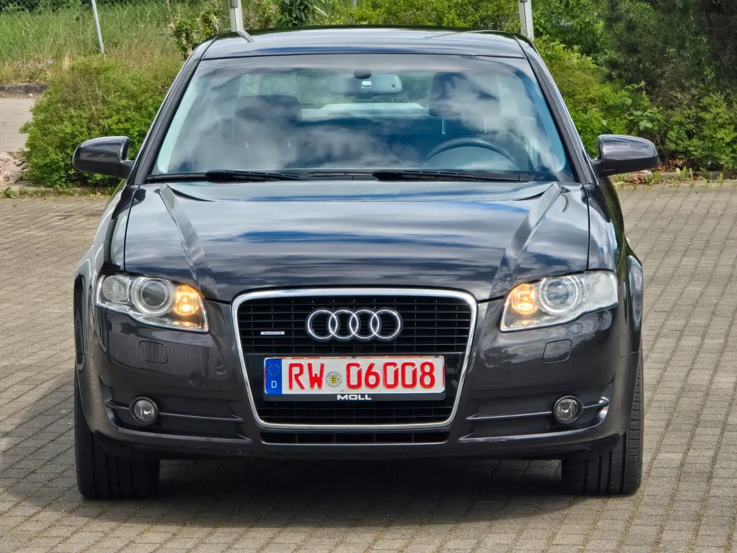 Audi A4 Lim. 3.2 FSI quattro Gris - 2