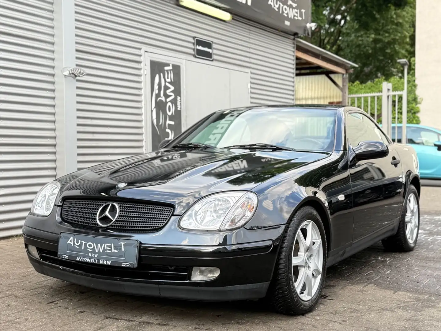 Mercedes-Benz SLK 200 KOMPRESSOR  *1-HAND*LEDER*16-ZOLL*KLIMA* Schwarz - 2