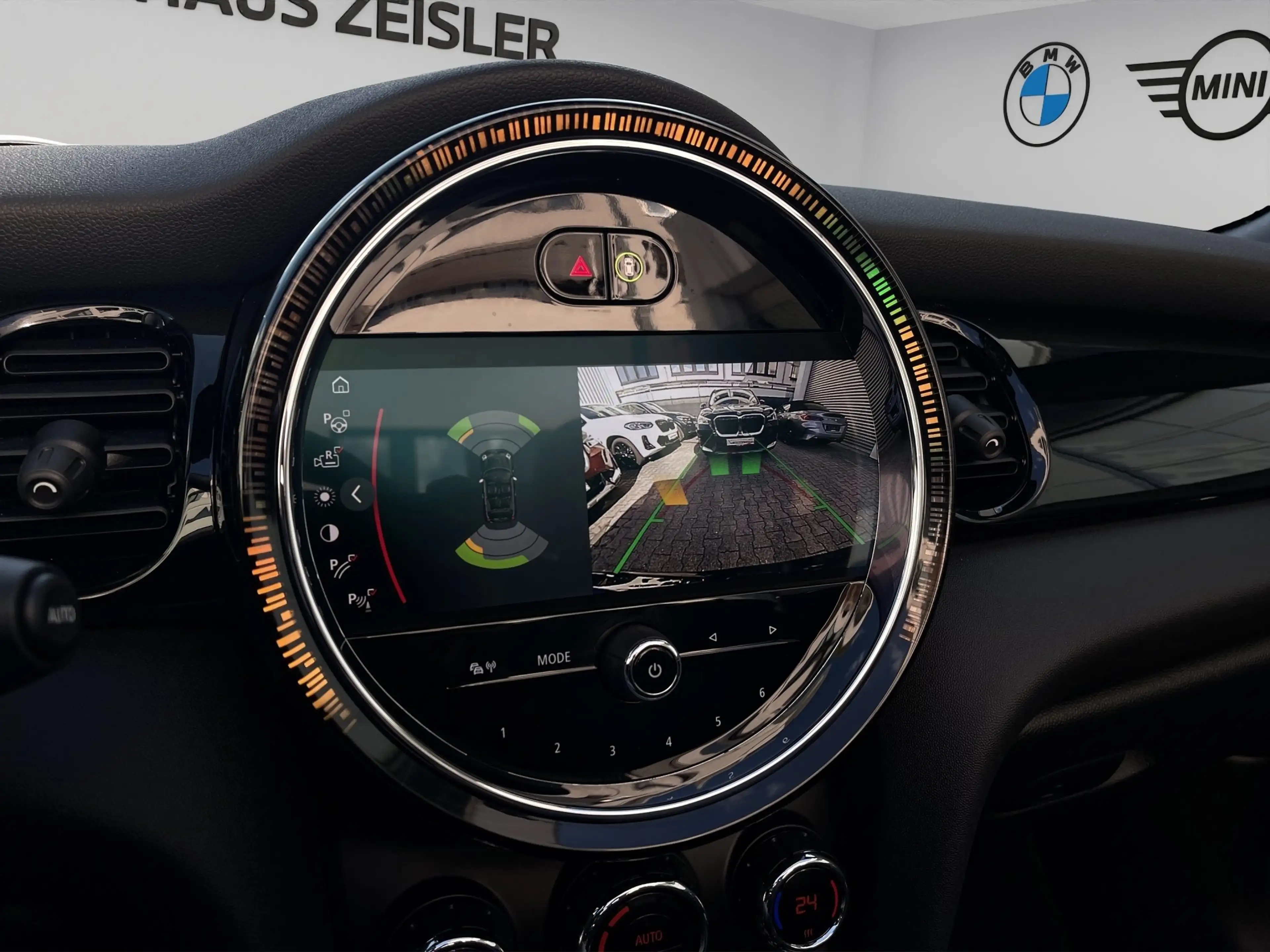 MINI Cooper Cabrio Cooper Cabrio Automatik Head-Up Leder Rückfahrkame — photo 8