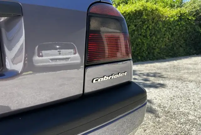 Volkswagen Golf view 6