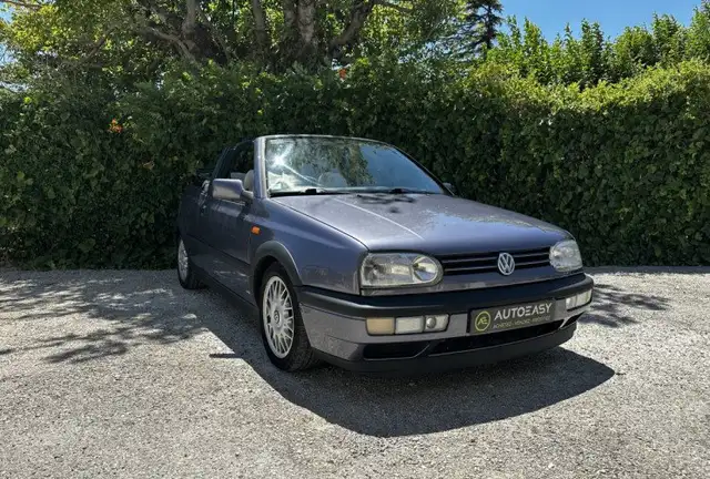 Volkswagen Golf view 9