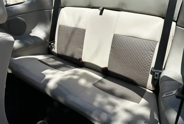 Volkswagen Golf view 14
