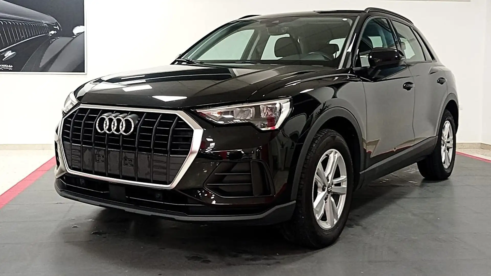 Audi Q3 Q3 35 2.0 tdi s-tronic Schwarz - 1