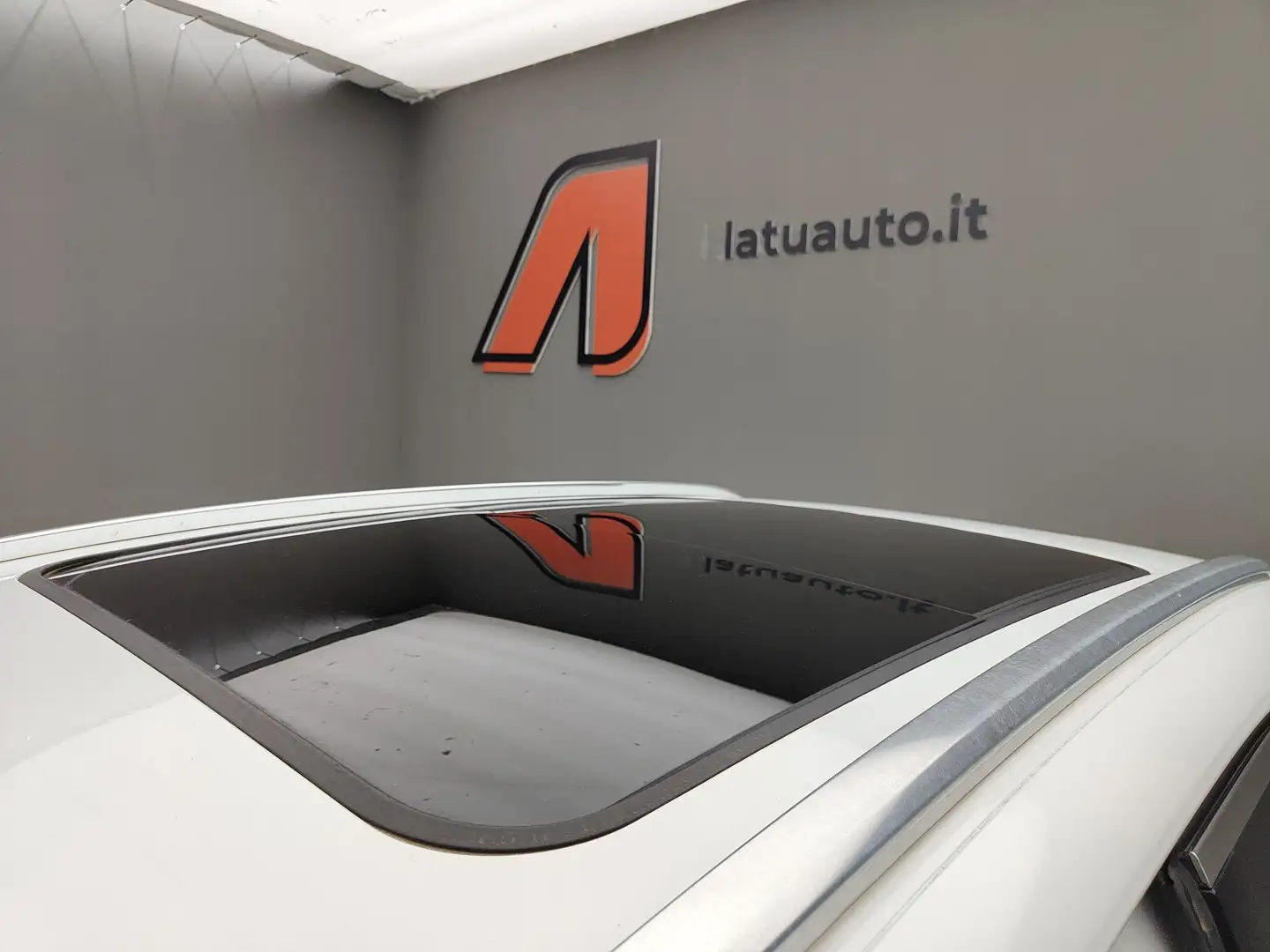 DS Automobiles DS 7 DS7 CROSSBACK 1.6 E-TENSE PHEV 300CV BUSINESS 4X4 Bianco - 2