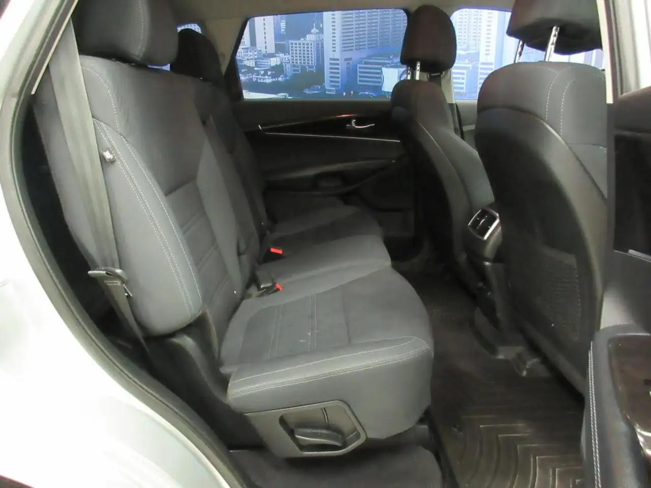 Kia Sorento снимка Kia Sorento