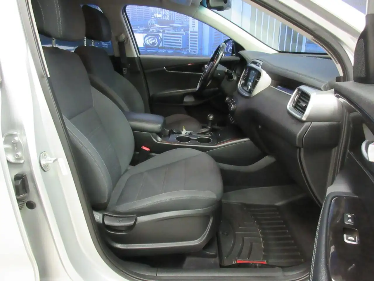 Kia Sorento снимка Kia Sorento