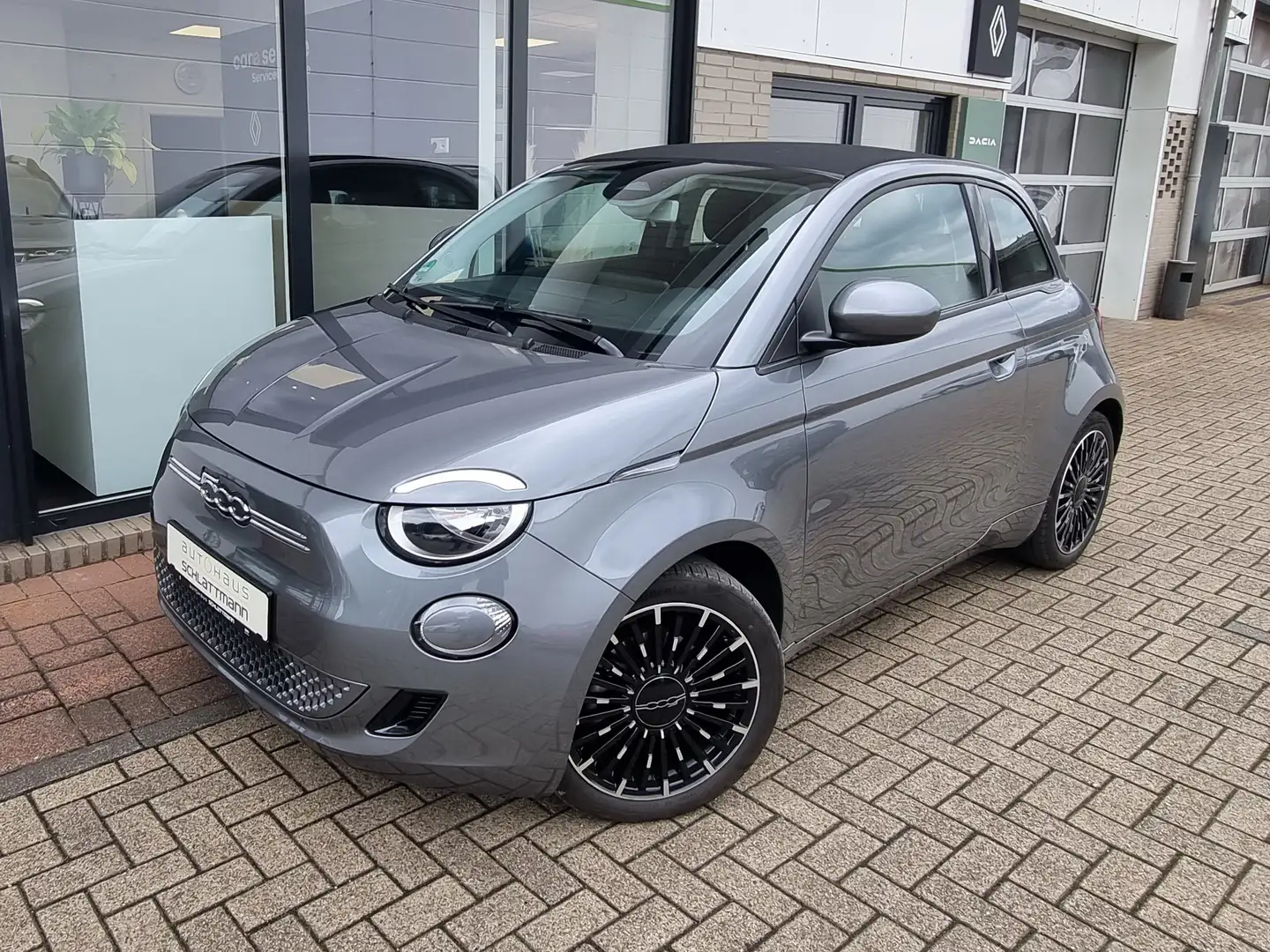 Fiat 500e Cabriolet Icon 42 kwh*Navi*Winter*Komfortpaket* Grau - 1