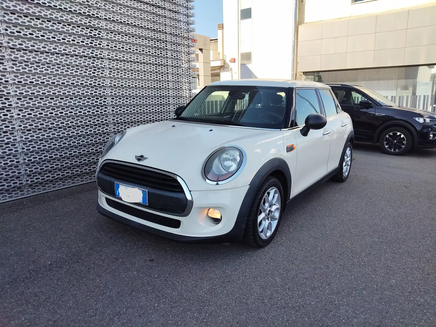 MINI One Mini 1.2 One 75 CV 5 porte Beige - 1