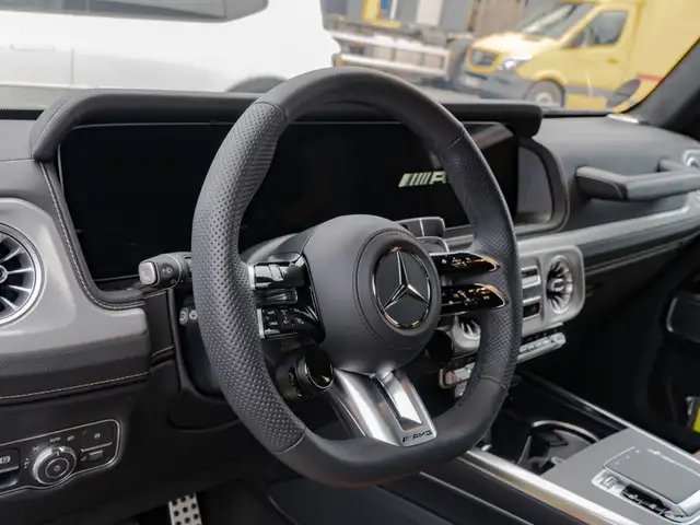 Mercedes-Benz G-Class view 11